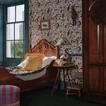 House of Hackney Alice In Wonderland wallpaper in Ecru – SKU 1-WA-ALI-DI-ACH-XXX