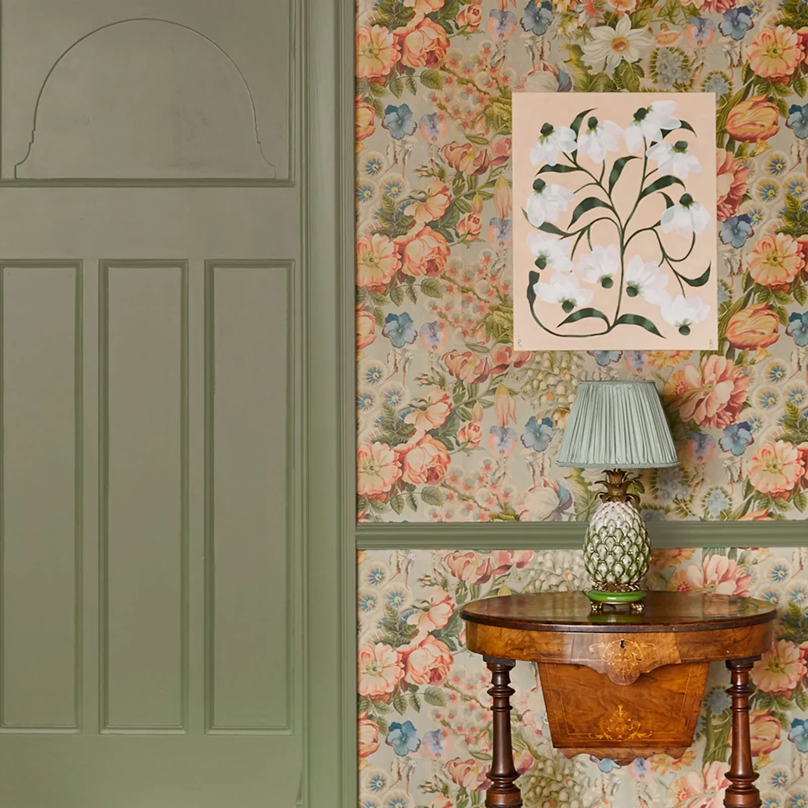 House of Hackney Amatoria wallpaper in Apple – SKU 1-WA-AMT-DI-APP-XXX