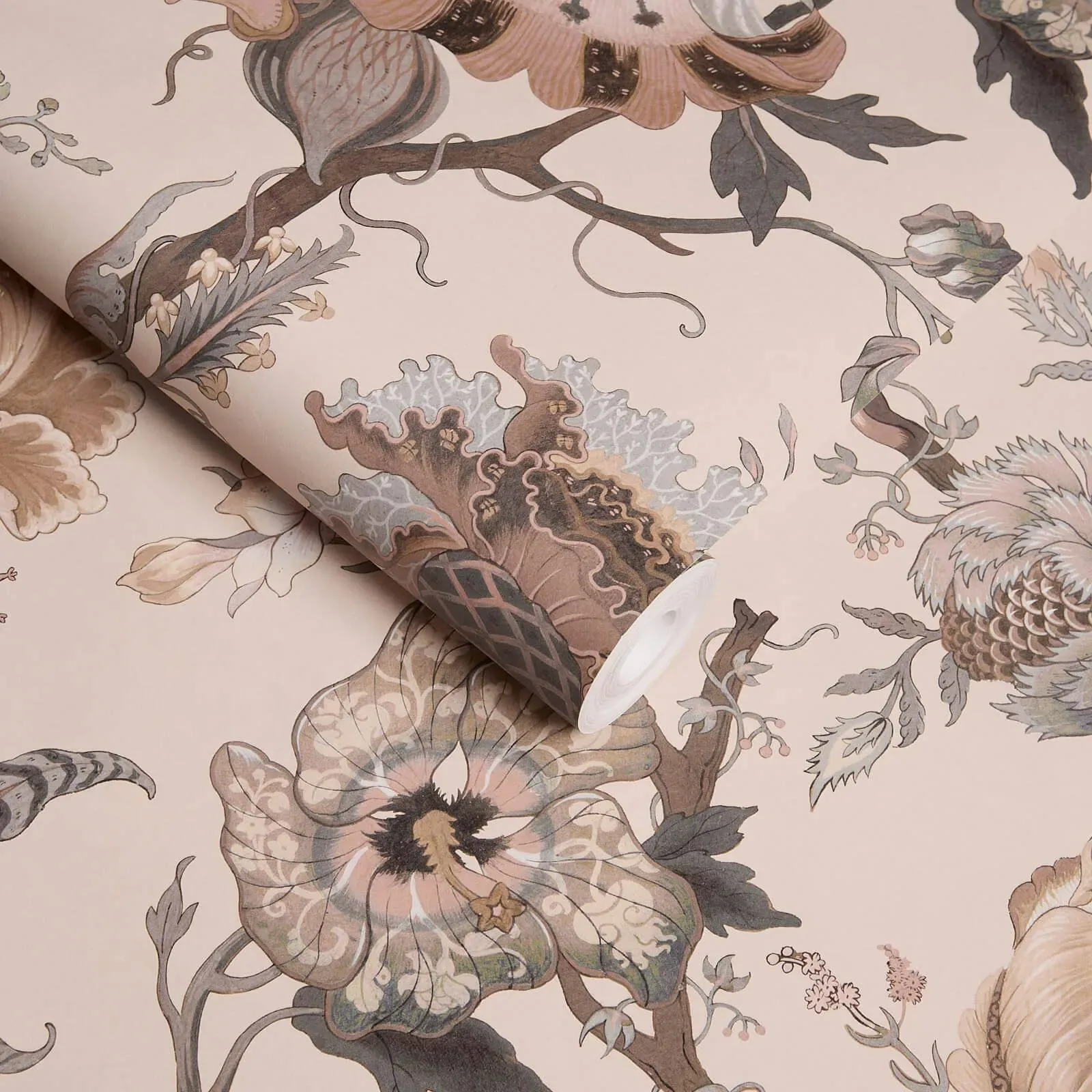 House of Hackney Artemis Wallpaper – Plaster | Wallpaper Twins House of Hackney Artemis wallpaper in Plaster – SKU 1-WA-ART-DI-PLS-XXX