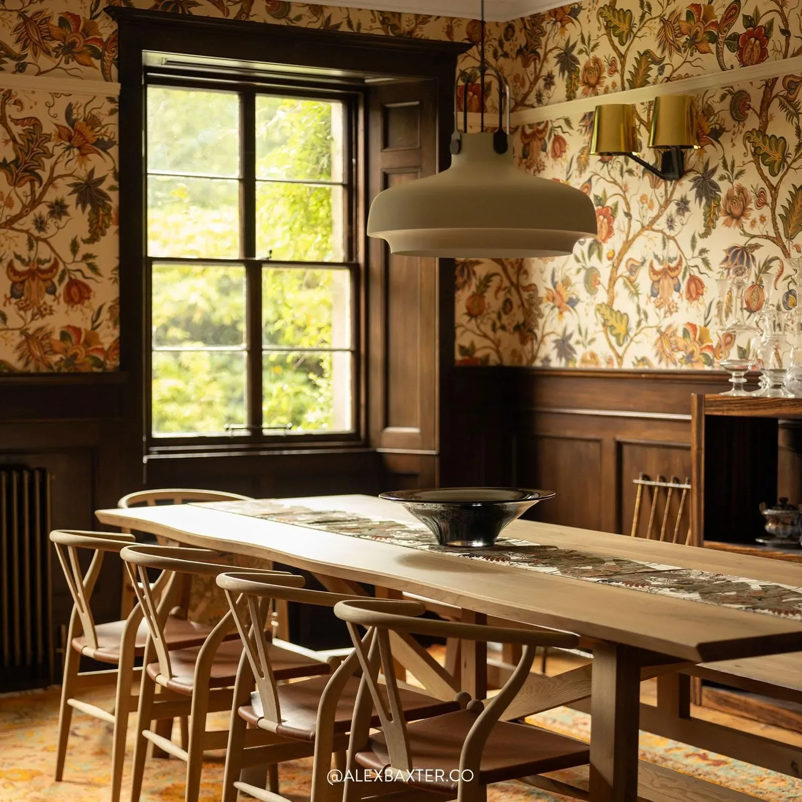 House of Hackney Damas wallpaper in Cream – SKU 1-WA-DAM-DI-CRM-XXX
