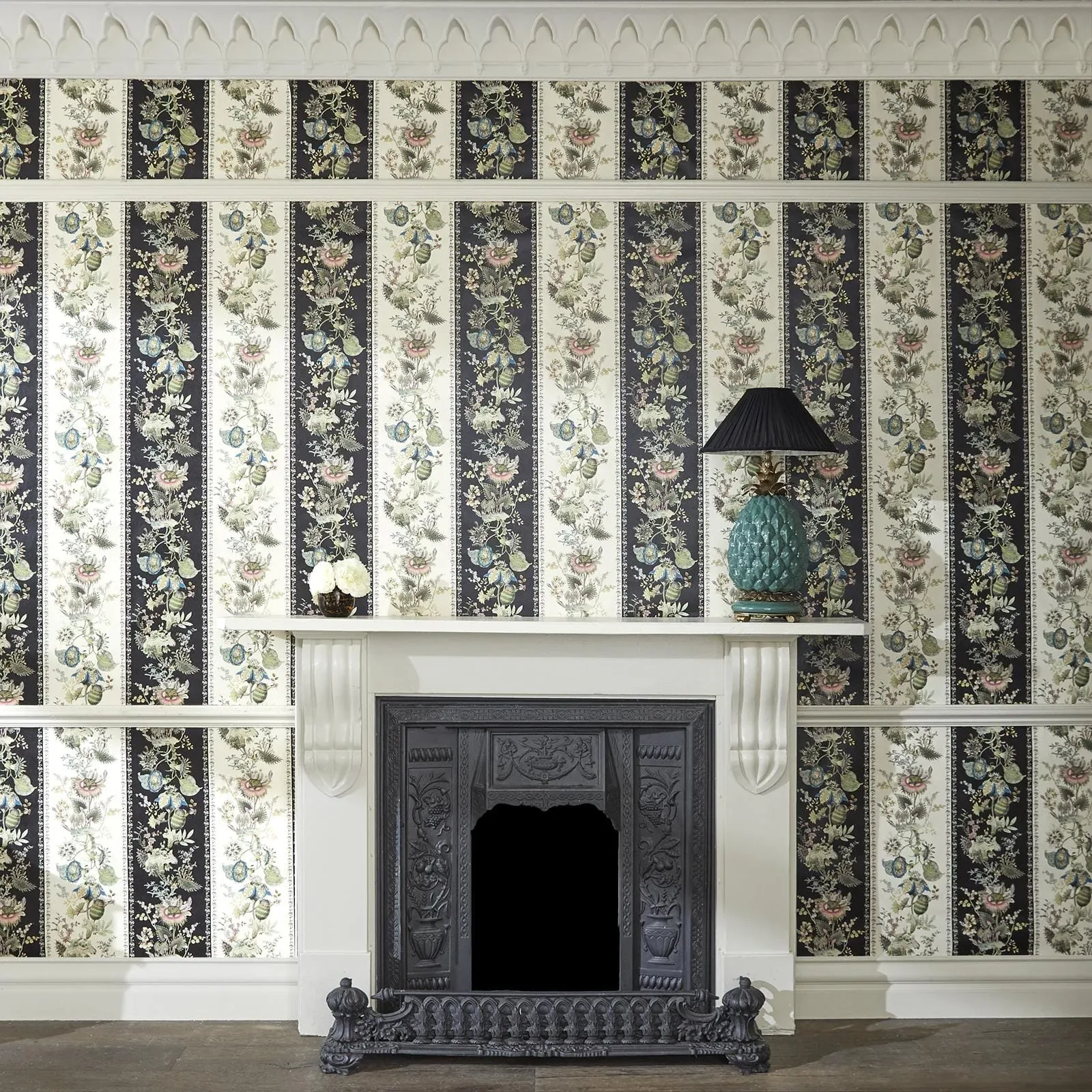 House of Hackney Flora Fantasia wallpaper in Stripe – SKU 1-WA-FLF-DI-STR-XXX
