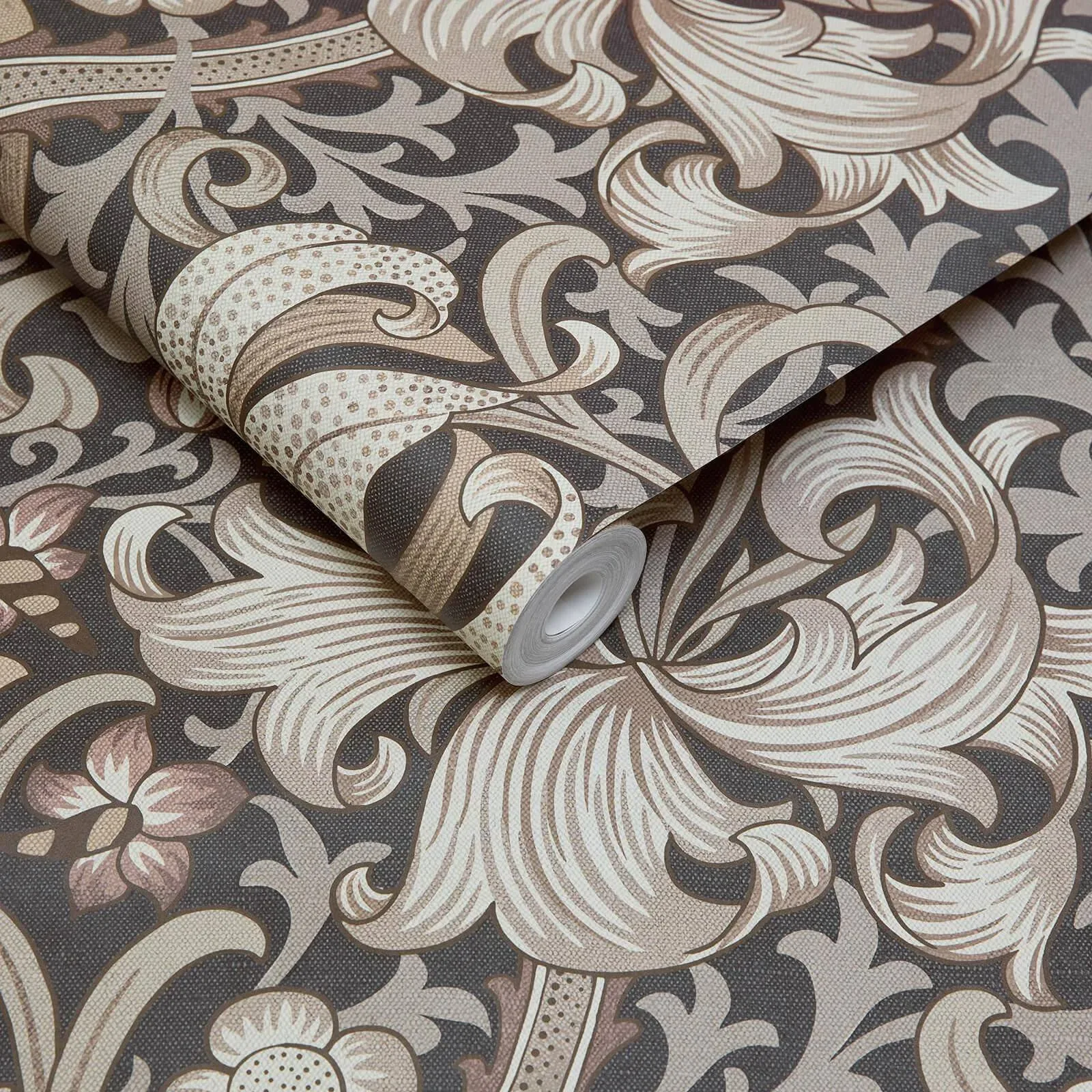 House of Hackney Golden Lily wallpaper in Black – SKU 1-WA-GOL-DI-BLK-XXX