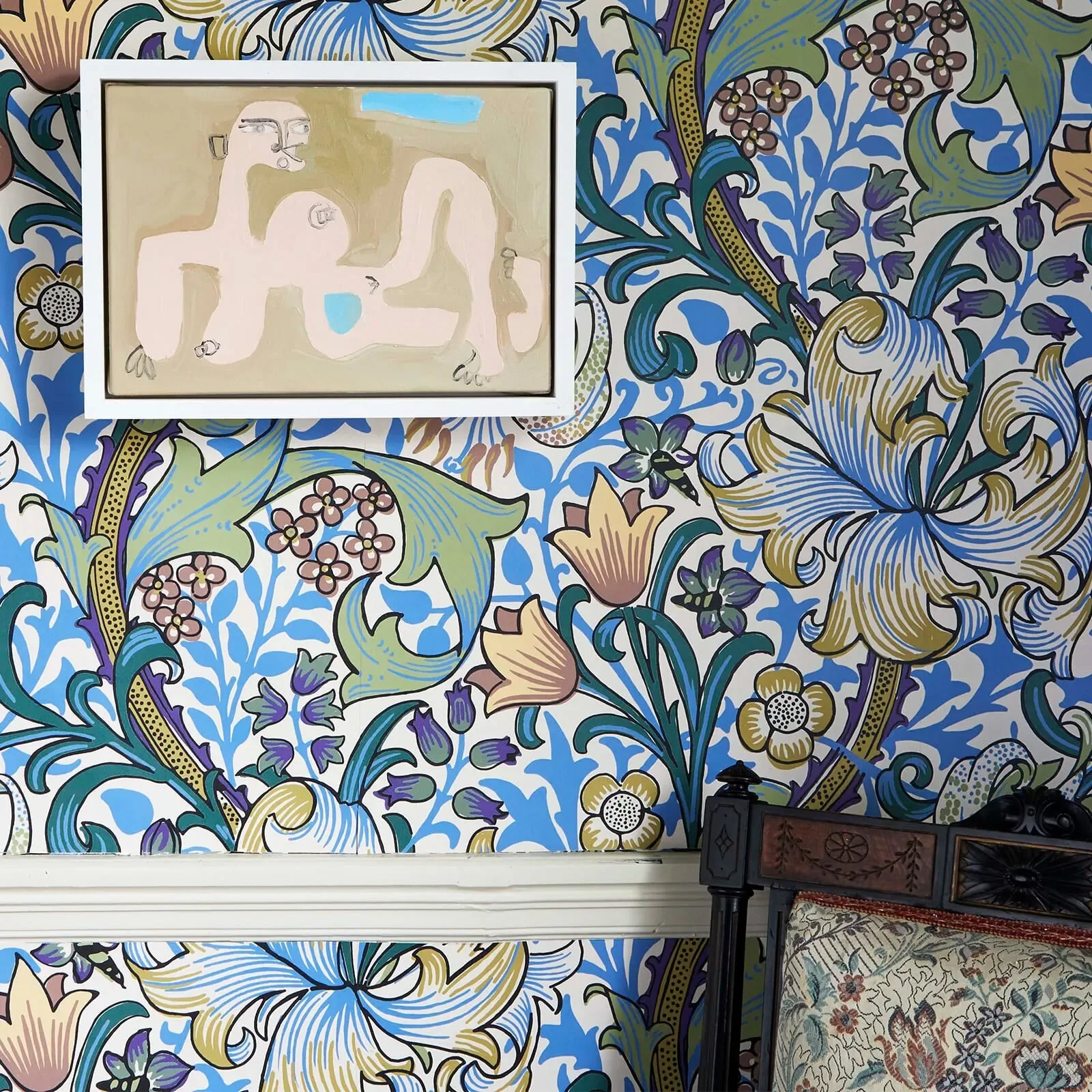 House of Hackney Golden Lily wallpaper in Sky – SKU 1-WA-GOL-DI-SKY-XXX