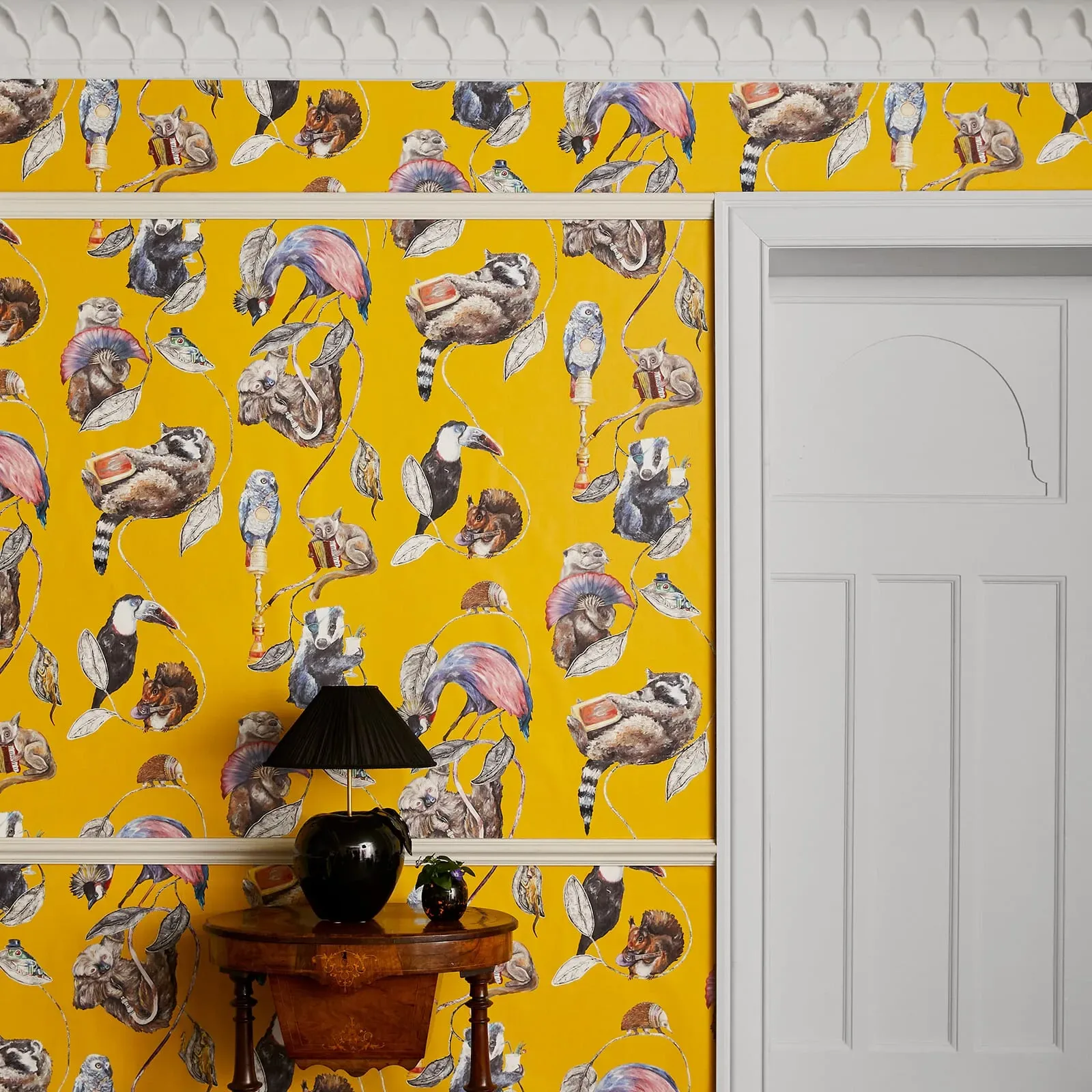 House of Hackney Hackney Empire Wallpaper – Ochre | Wallpaper Twins House of Hackney Hackney Empire wallpaper in Ochre – SKU 1-WA-HAC-DI-OCH-XXX
