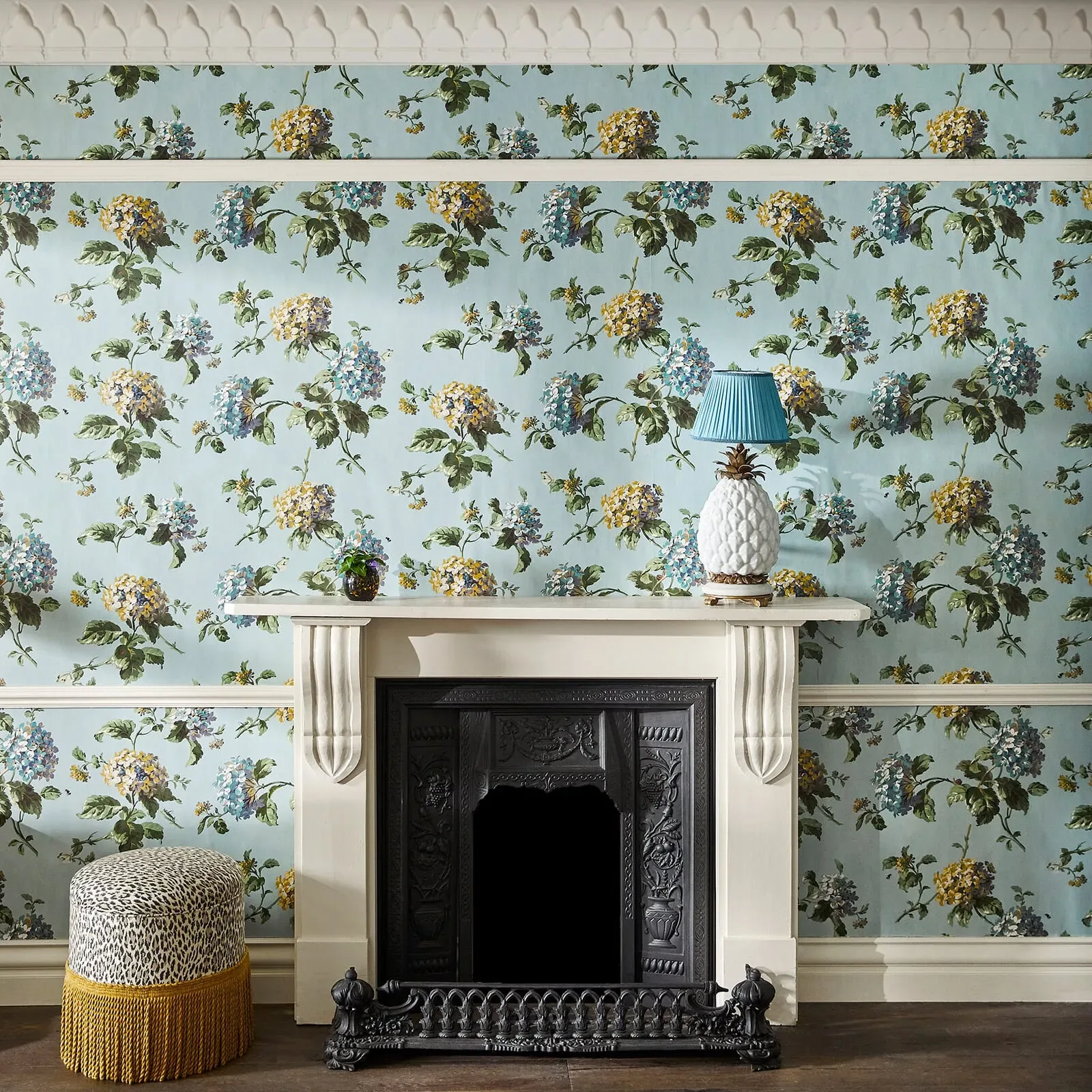 House of Hackney Hortensia wallpaper in Sky – SKU 1-WA-HOR-DI-SKY-XXX