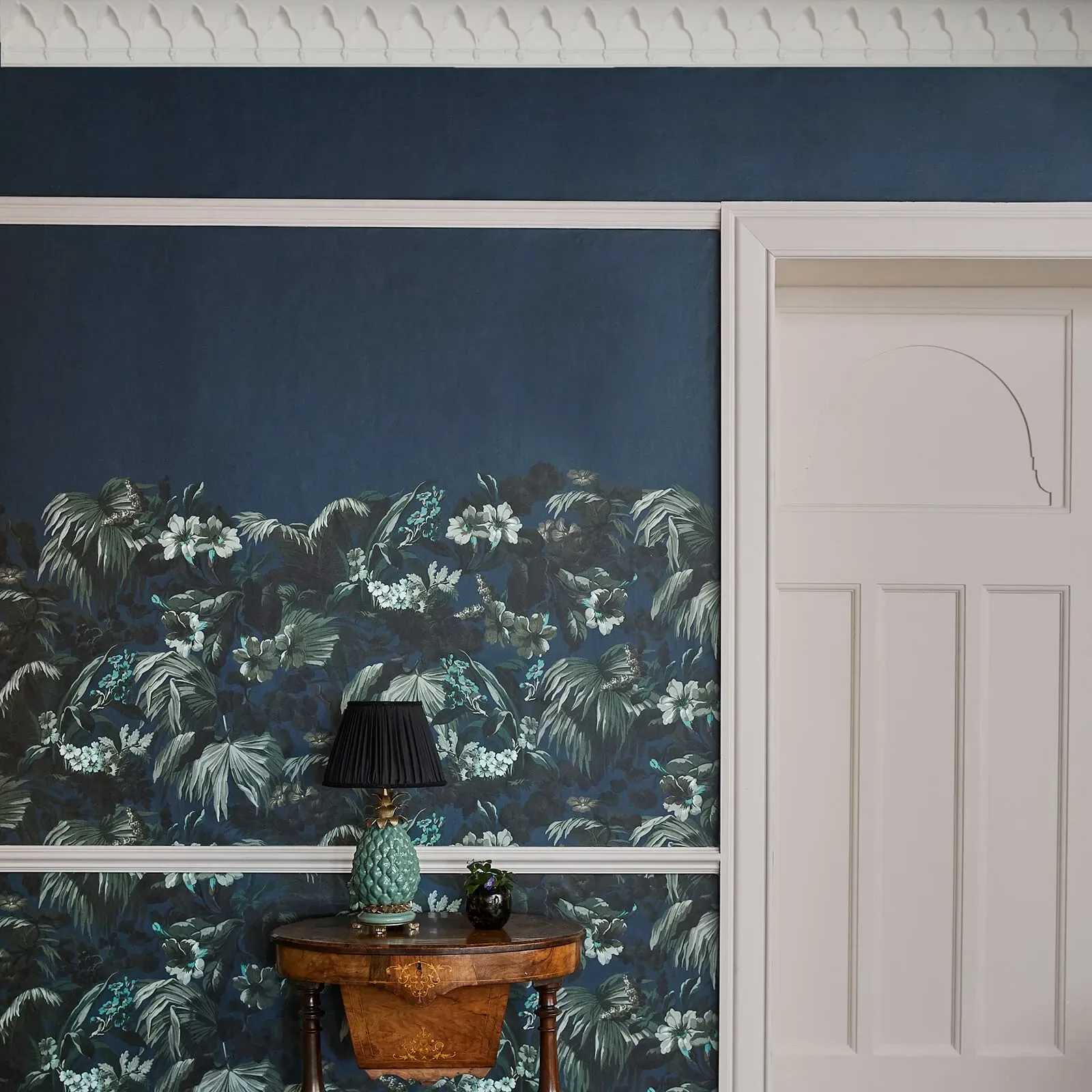 House of Hackney Limerence wallpaper in Ink – SKU 1-WA-LIM-DI-INK-PBL