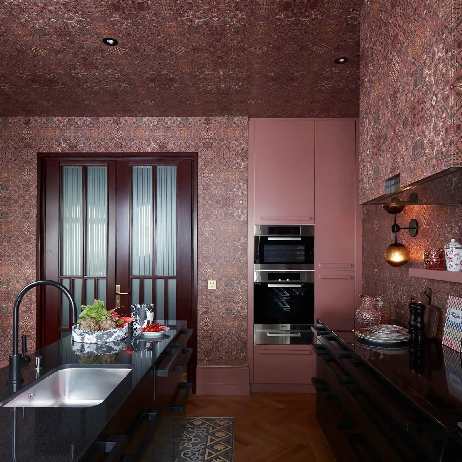 House of Hackney Mey Meh wallpaper in Sienna – SKU 1-WA-MEY-DI-MUL-XXX