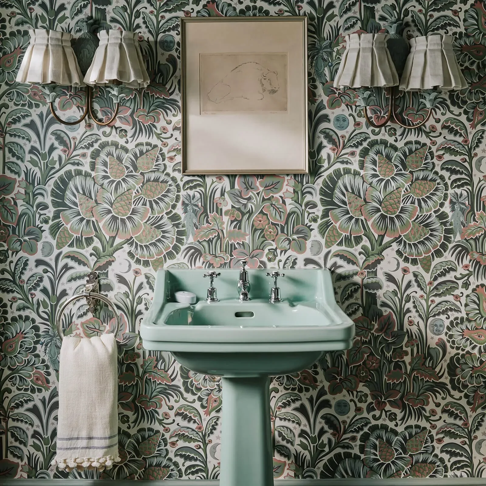 House of Hackney Moon Garden Magna Wallpaper – Tourmaline | Wallpaper Twins House of Hackney Moon Garden Magna wallpaper in Tourmaline – SKU 1-WA-MGM-DI-TOU-XXX