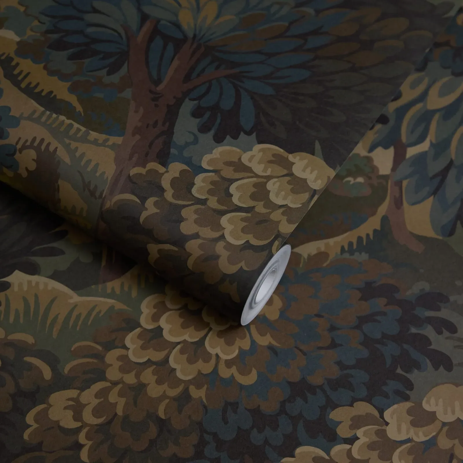 House of Hackney Nemor wallpaper in Bronze – SKU 1-WA-NMR-DI-BRZ-XXX