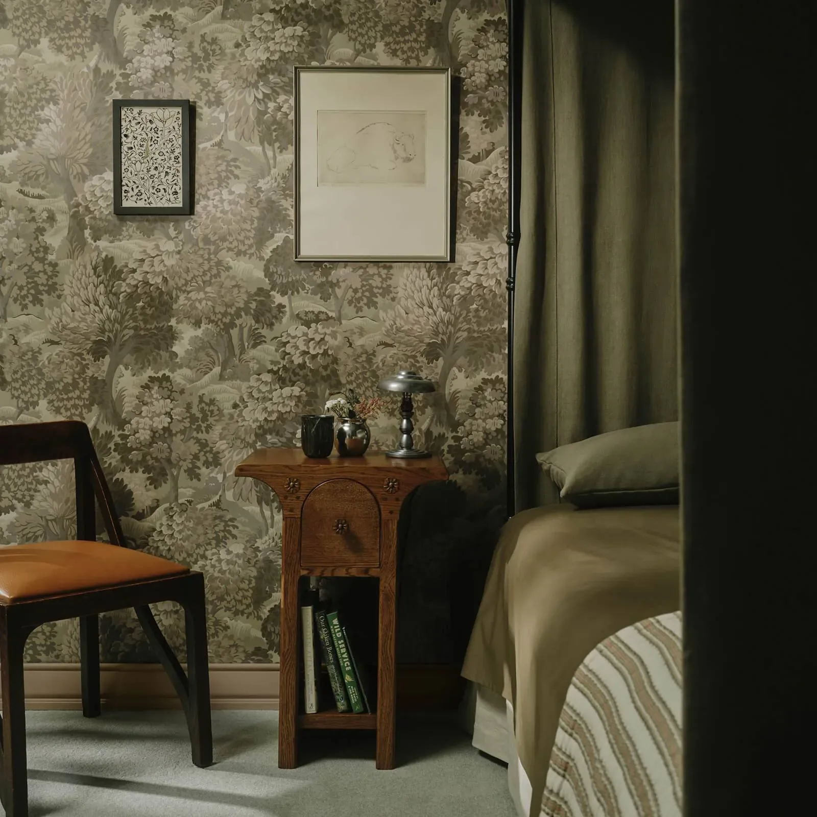 House of Hackney Nemor wallpaper in Clay – SKU 1-WA-NMR-DI-TRA-XXX