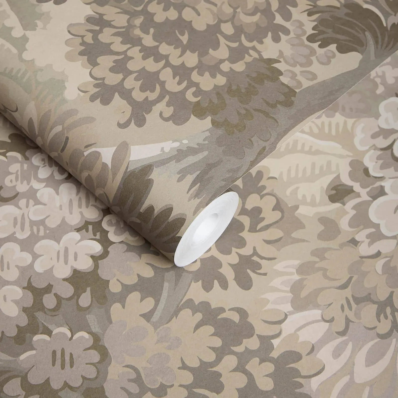 House of Hackney Nemor wallpaper in Clay – SKU 1-WA-NMR-DI-TRA-XXX