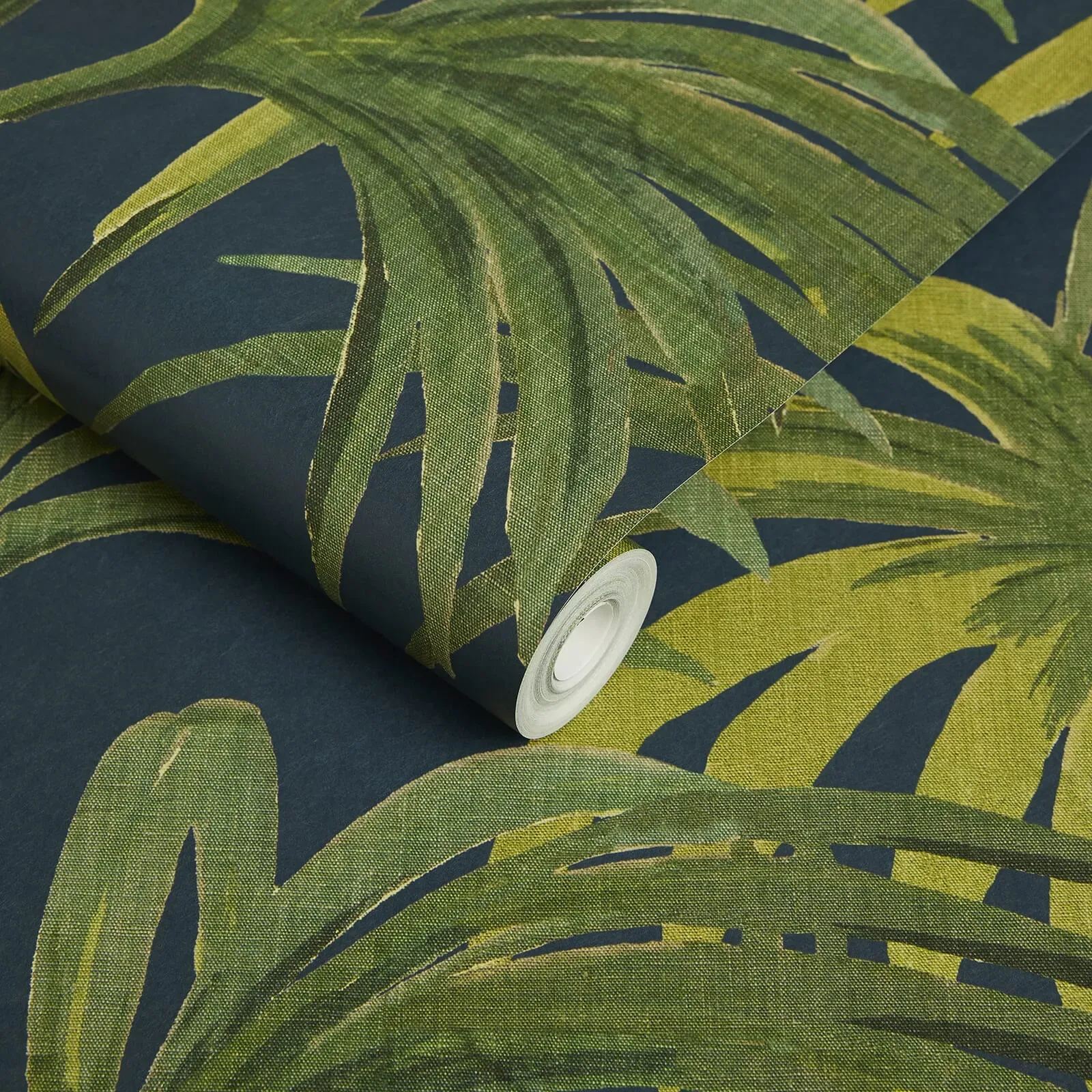 House-of-hackney-Palmeral-Magna-Midnight-&-Green-1-WA-PAL-DI-M&G-100-image-3-wallpapertwins