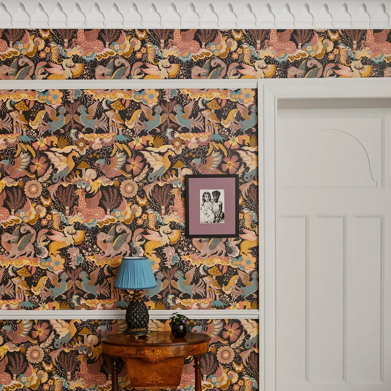 House of Hackney Phantasia Wallpaper – Noir | Wallpaper Twins House of Hackney Phantasia wallpaper in Noir – SKU 1-WA-PHA-DI-NOI-XXX