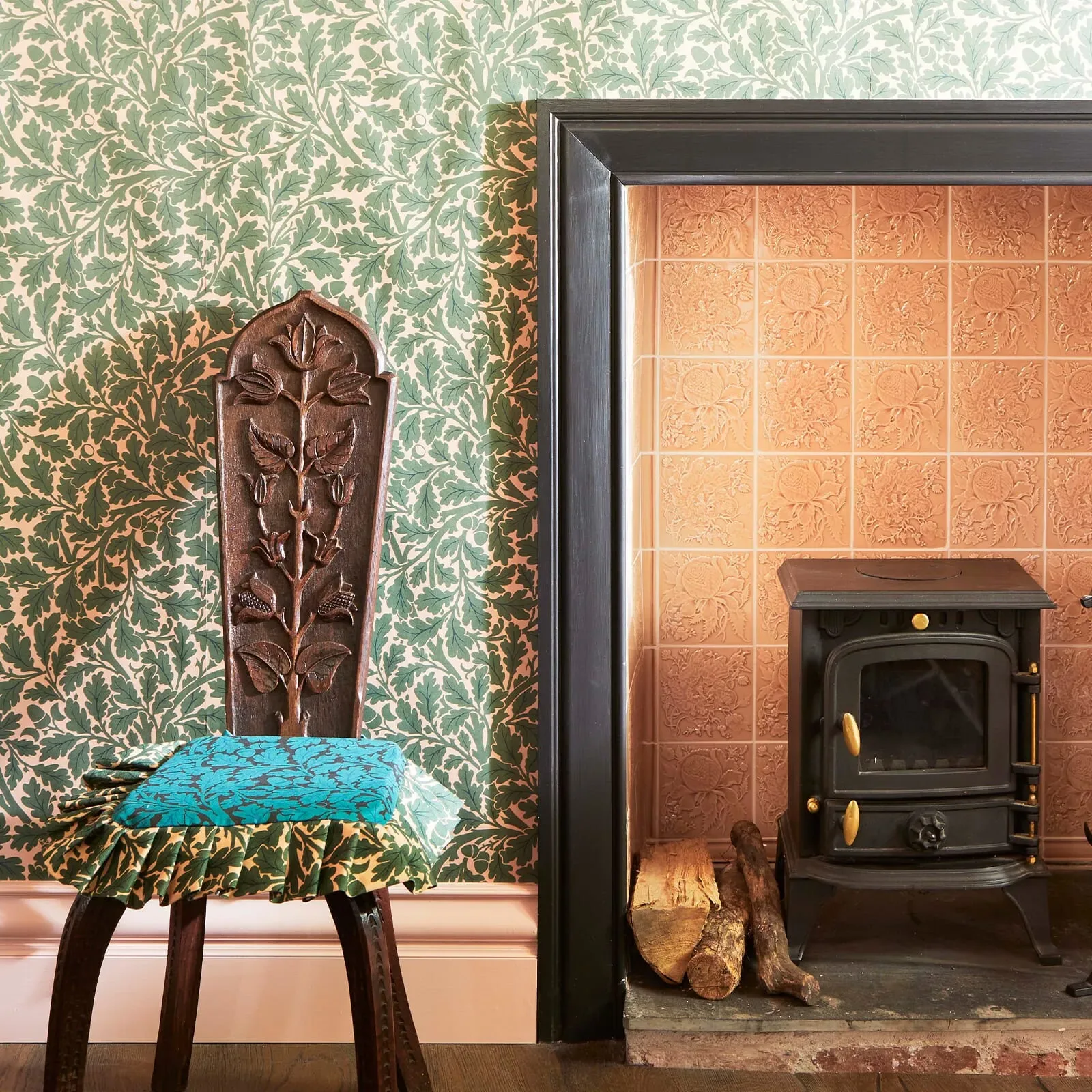 House of Hackney Quercus Wallpaper – Tourmaline | Wallpaper Twins House of Hackney Quercus wallpaper in Tourmaline – SKU 1-WA-QUE-DI-OAK-XXX
