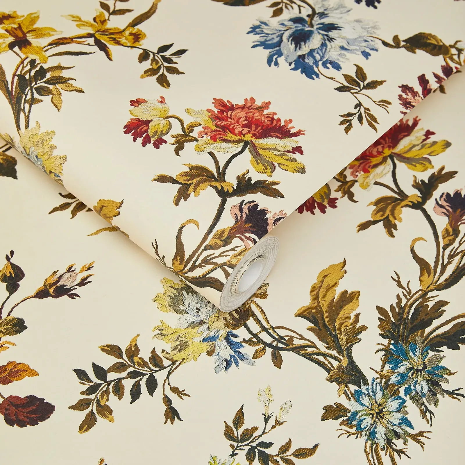 House of Hackney Rosetta Wallpaper – Ecru | Wallpaper Twins House of Hackney Rosetta wallpaper in Ecru – SKU 1-WA-ROS-DI-ECR-XXX