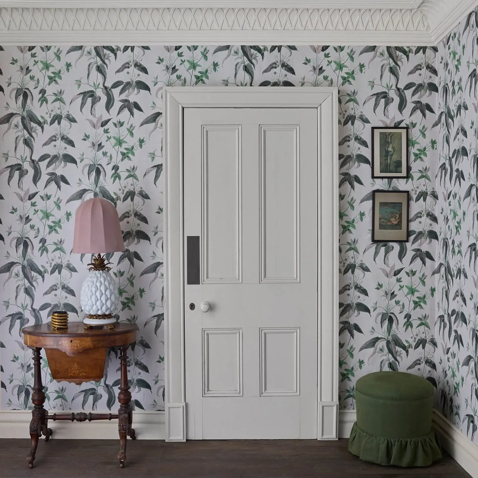House of Hackney Urtica wallpaper in Cirrus – SKU 1-WA-UTC-DI-CIR-XXX