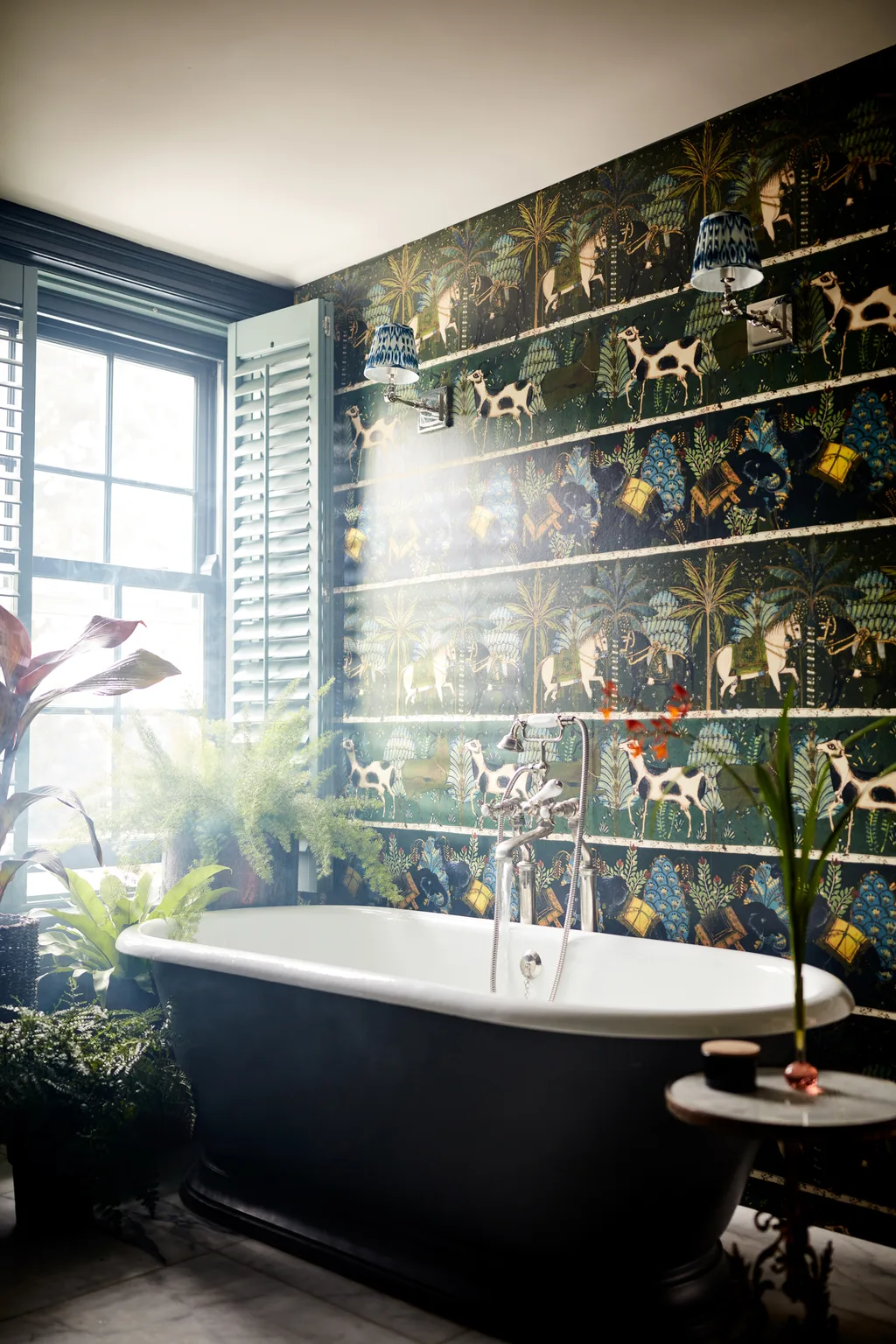 MINDTHEGAP CARNAVAL Green wallpaper (WP20611)