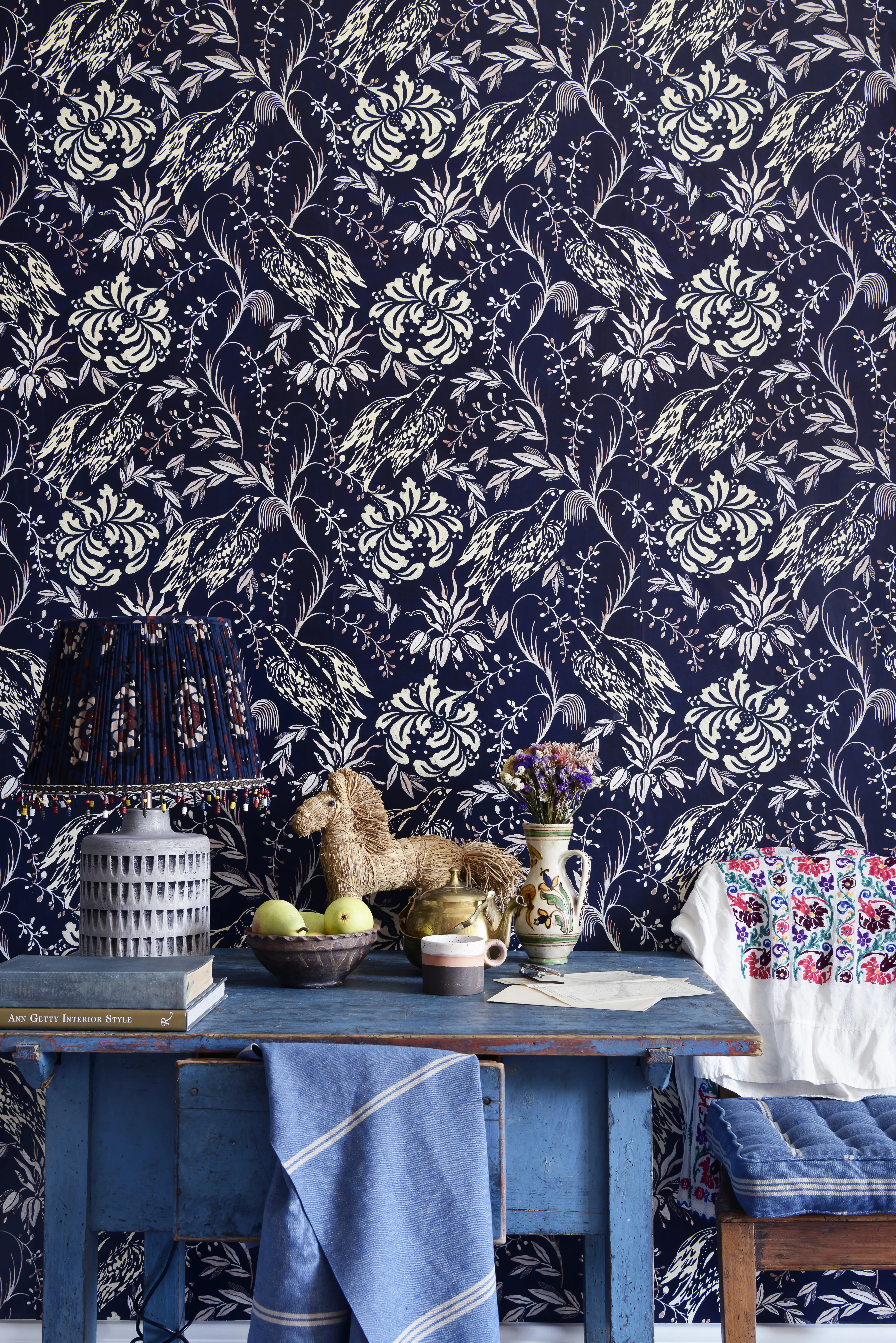 MINDTHEGAP FOLK EMBROIDERY Indigo wallpaper (WP30016)