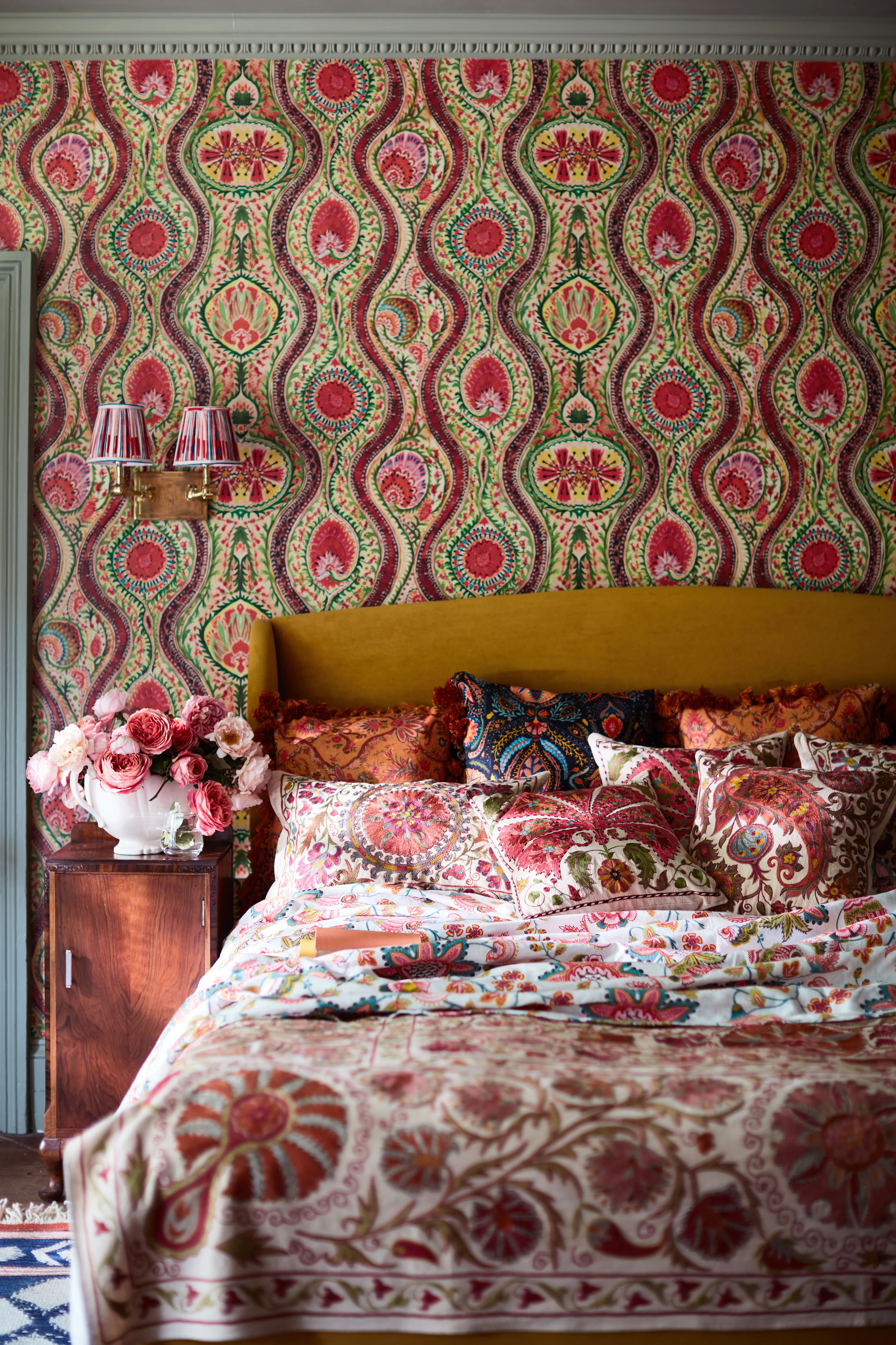 MINDTHEGAP HIPPIE PAISLEY wallpaper (WP20616)