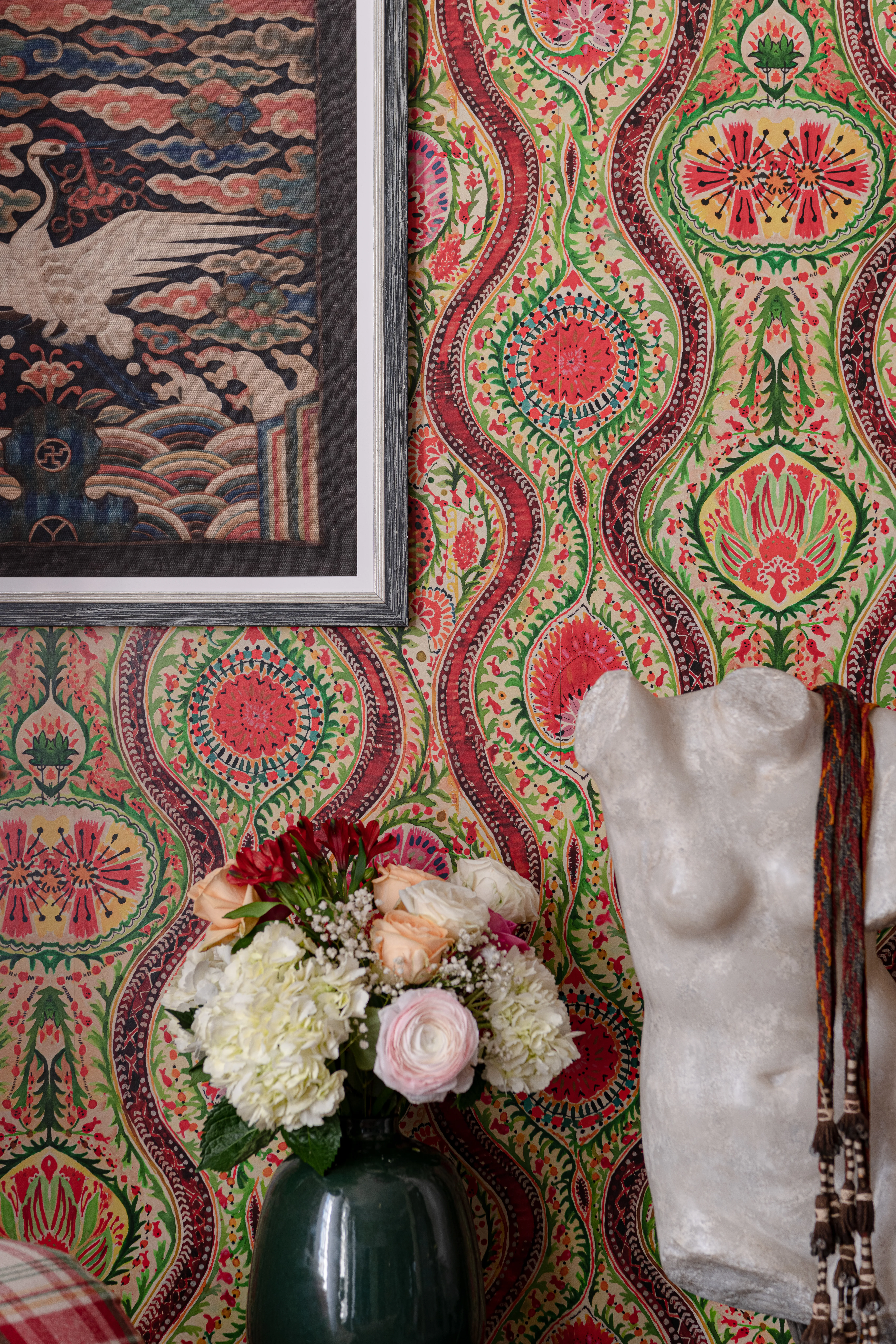 MINDTHEGAP HIPPIE PAISLEY wallpaper (WP20616)