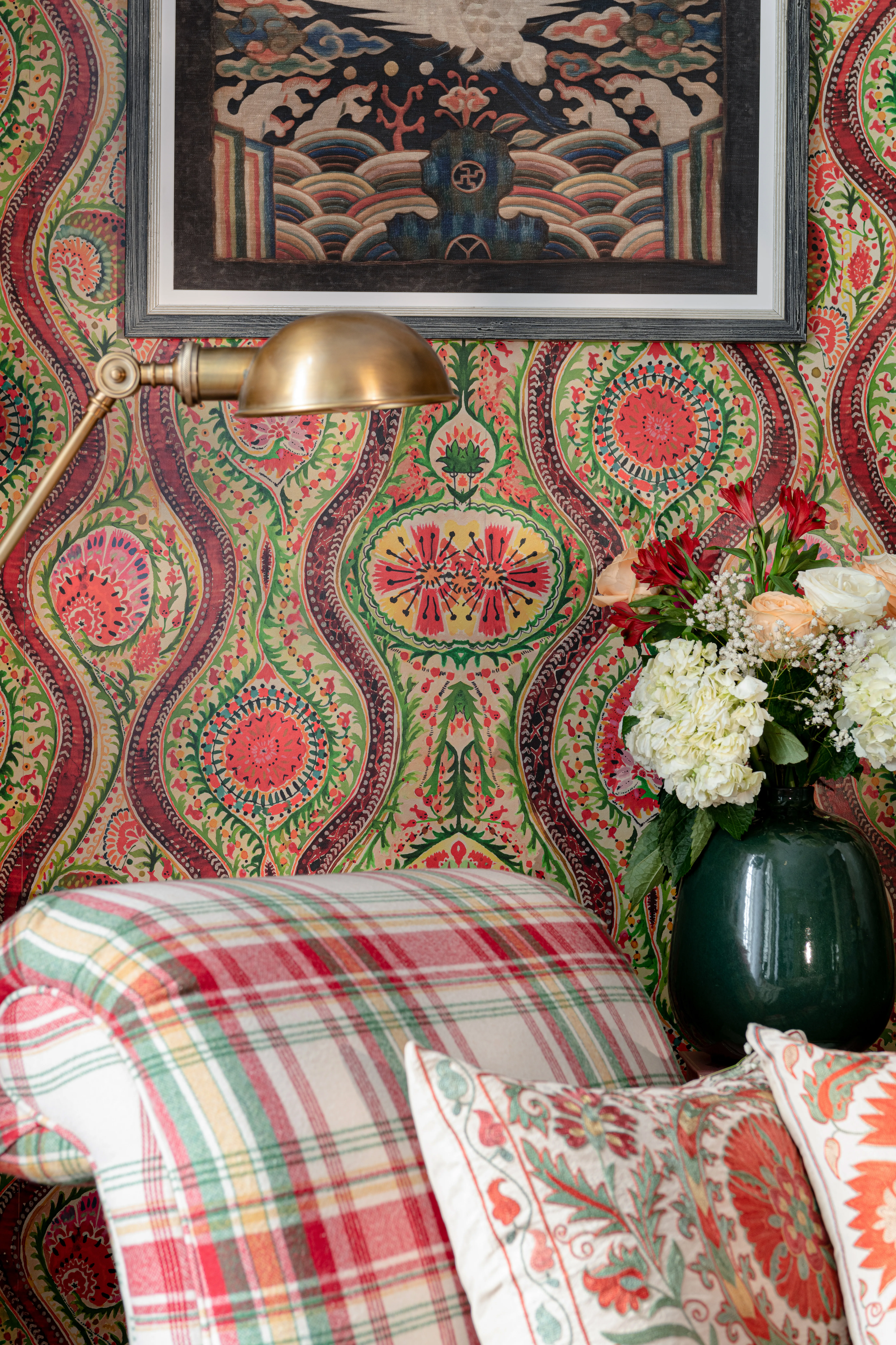 MINDTHEGAP HIPPIE PAISLEY wallpaper (WP20616)