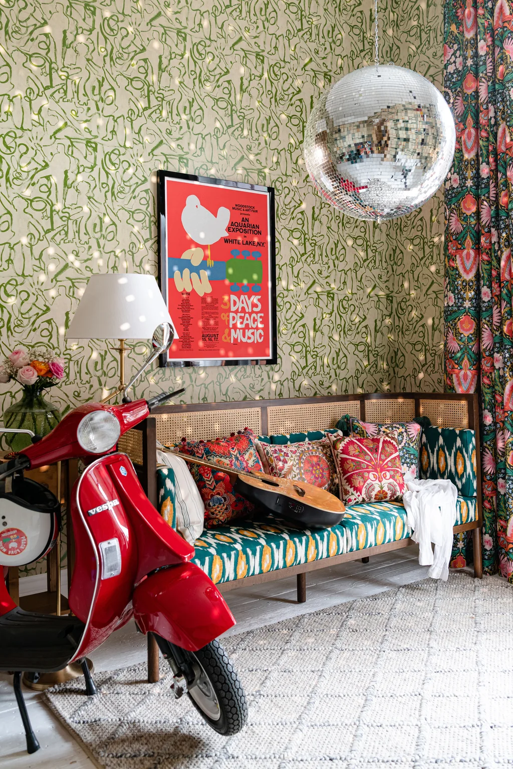 MINDTHEGAP ON THE STAGE Greenery wallpaper (WP30091)