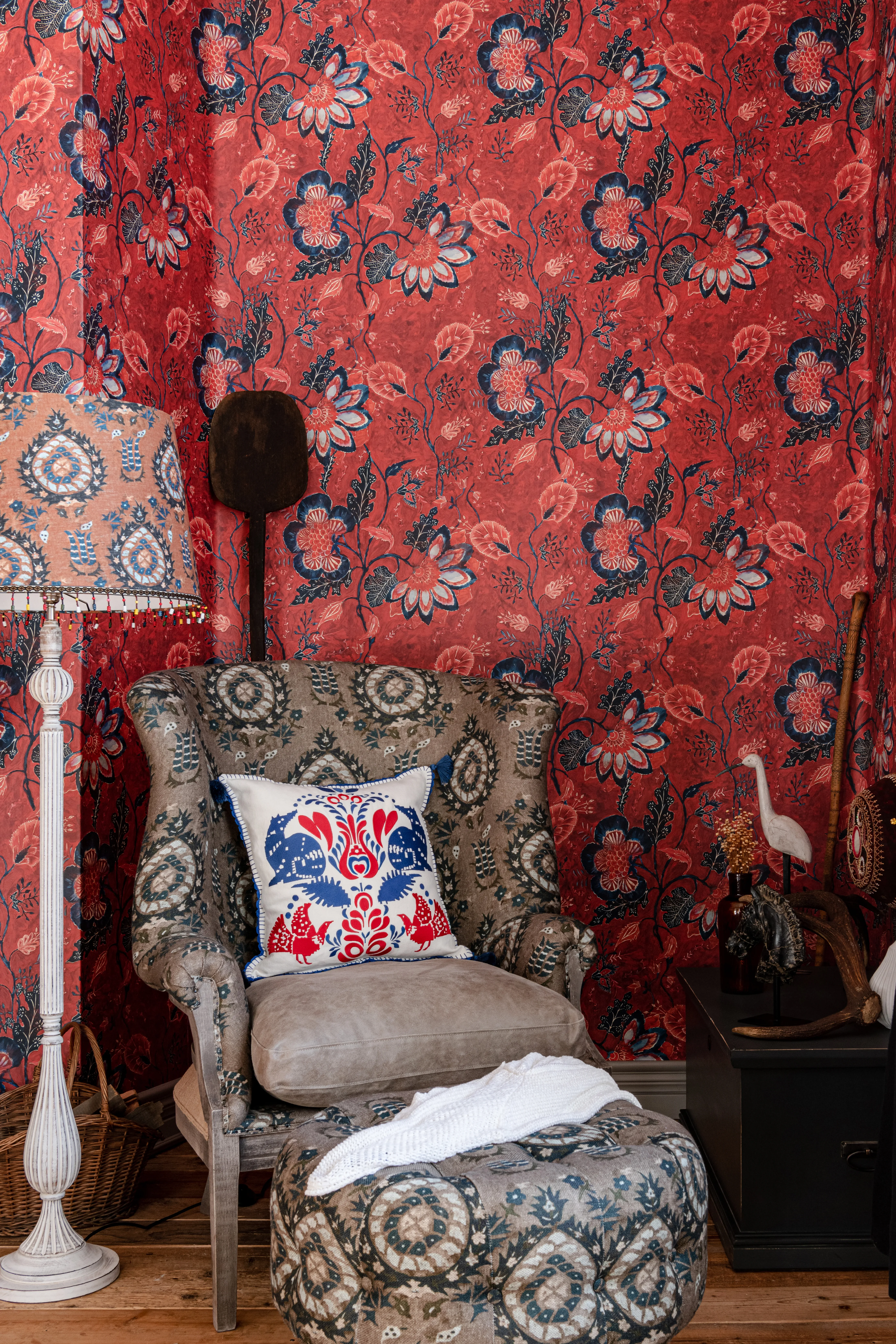 MINDTHEGAP SAXON TAPESTRY wallpaper (WP20547)