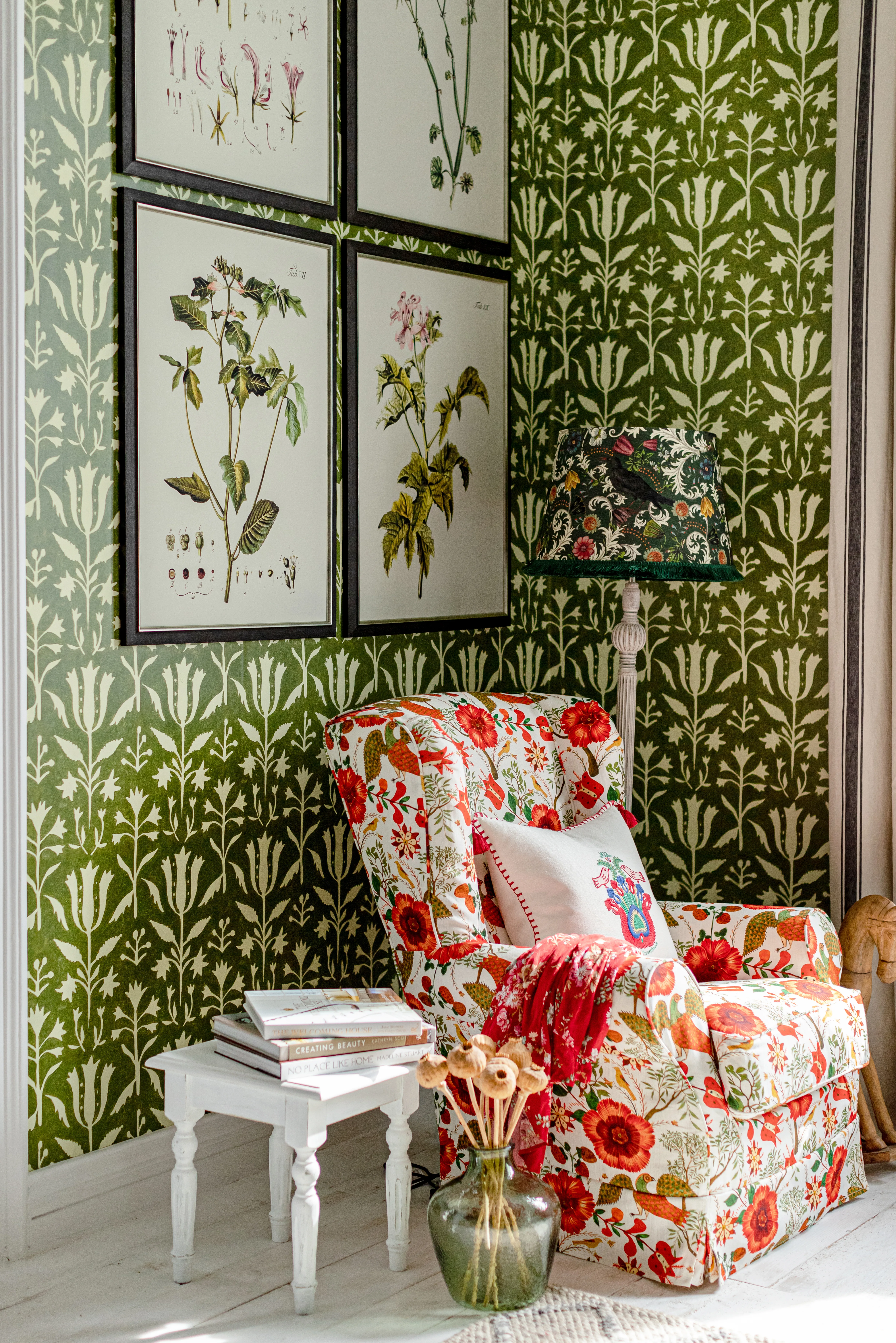 MINDTHEGAP TULIPAN Herbal wallpaper (WP30033)