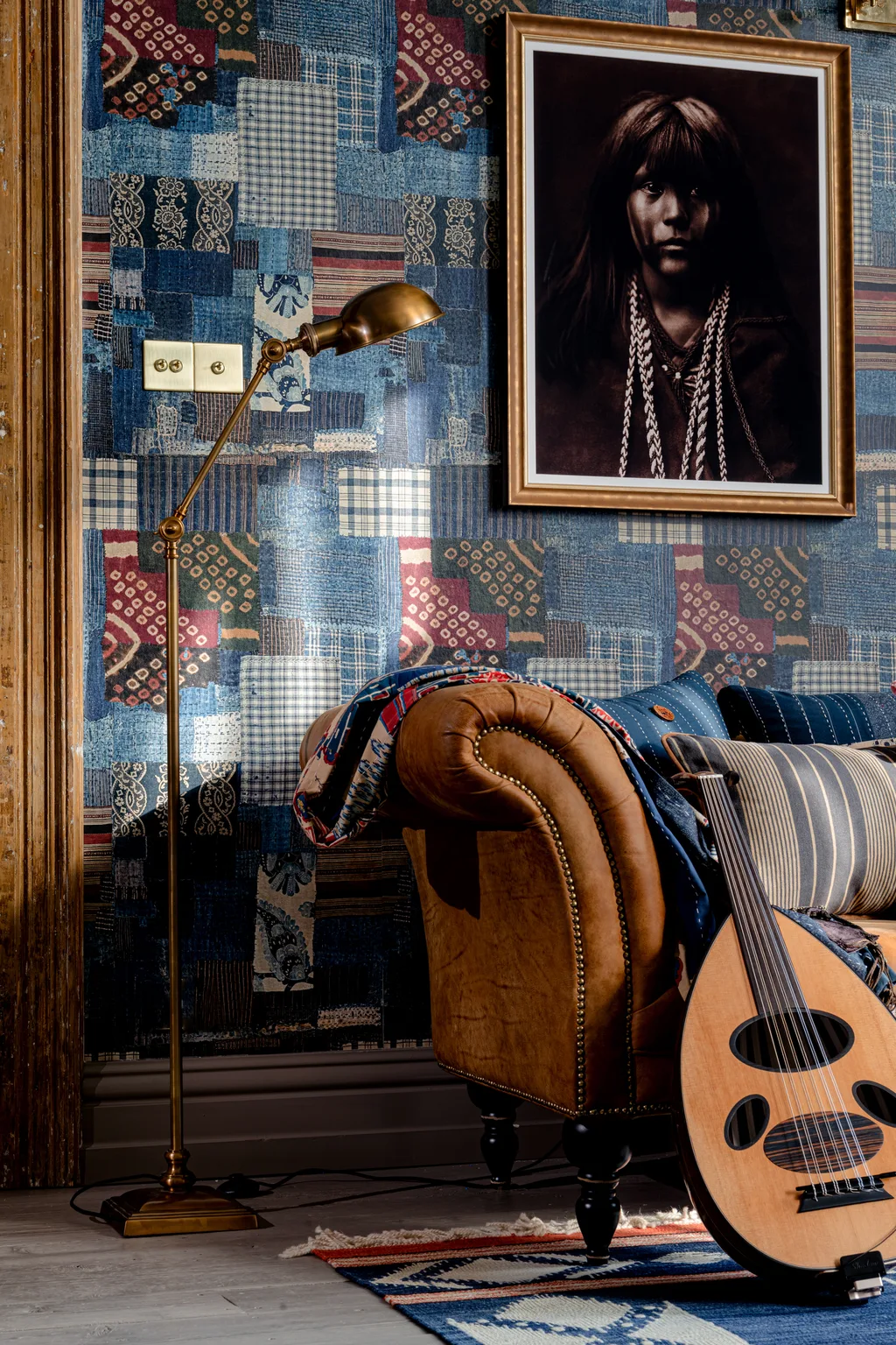 MINDTHEGAP WOODSTOCK BORO wallpaper (WP20629)
