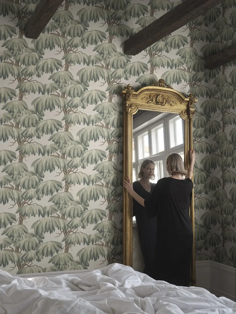 Sandberg Alba in Green wallpaper (S10664)