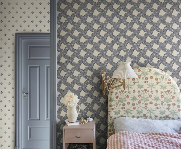 Sandberg Annie in Blue wallpaper (S10819)