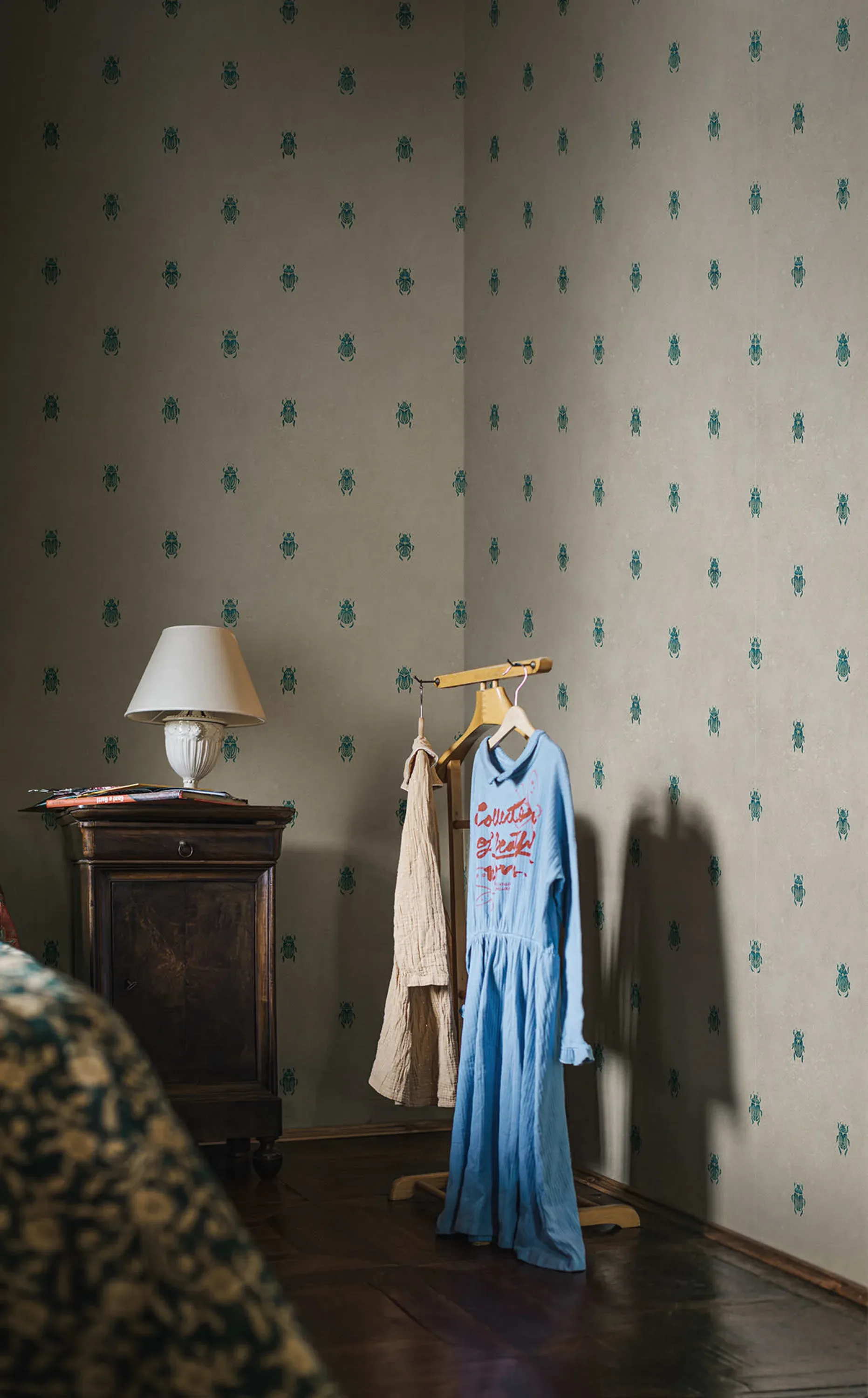 Sandberg Audrey in Blue wallpaper (S10452)