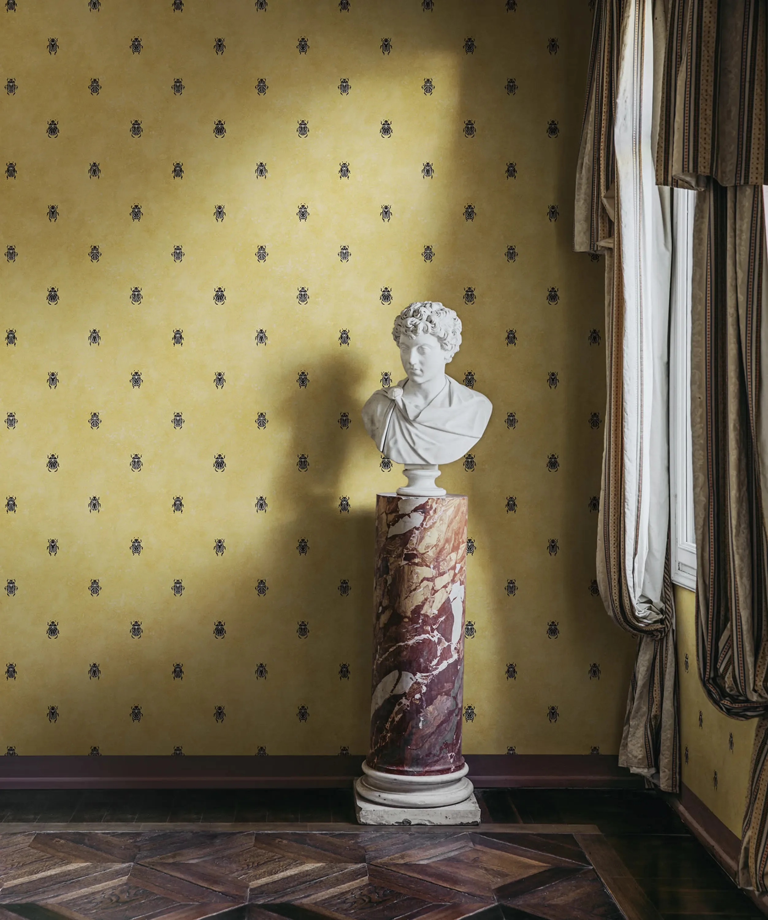 Sandberg Audrey in Honey wallpaper (S10450)