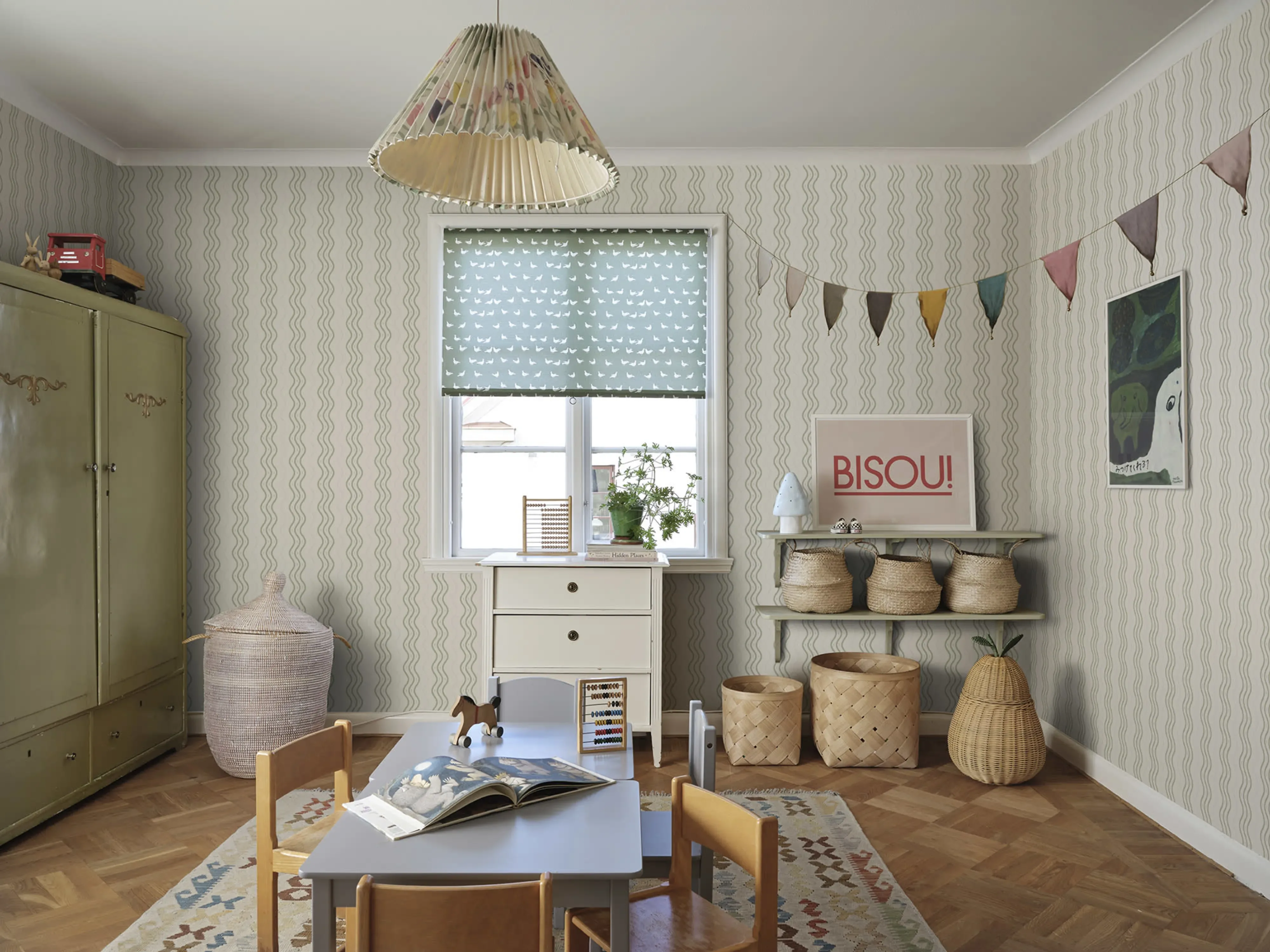 Sandberg Ben in Garden Green wallpaper (S10370)