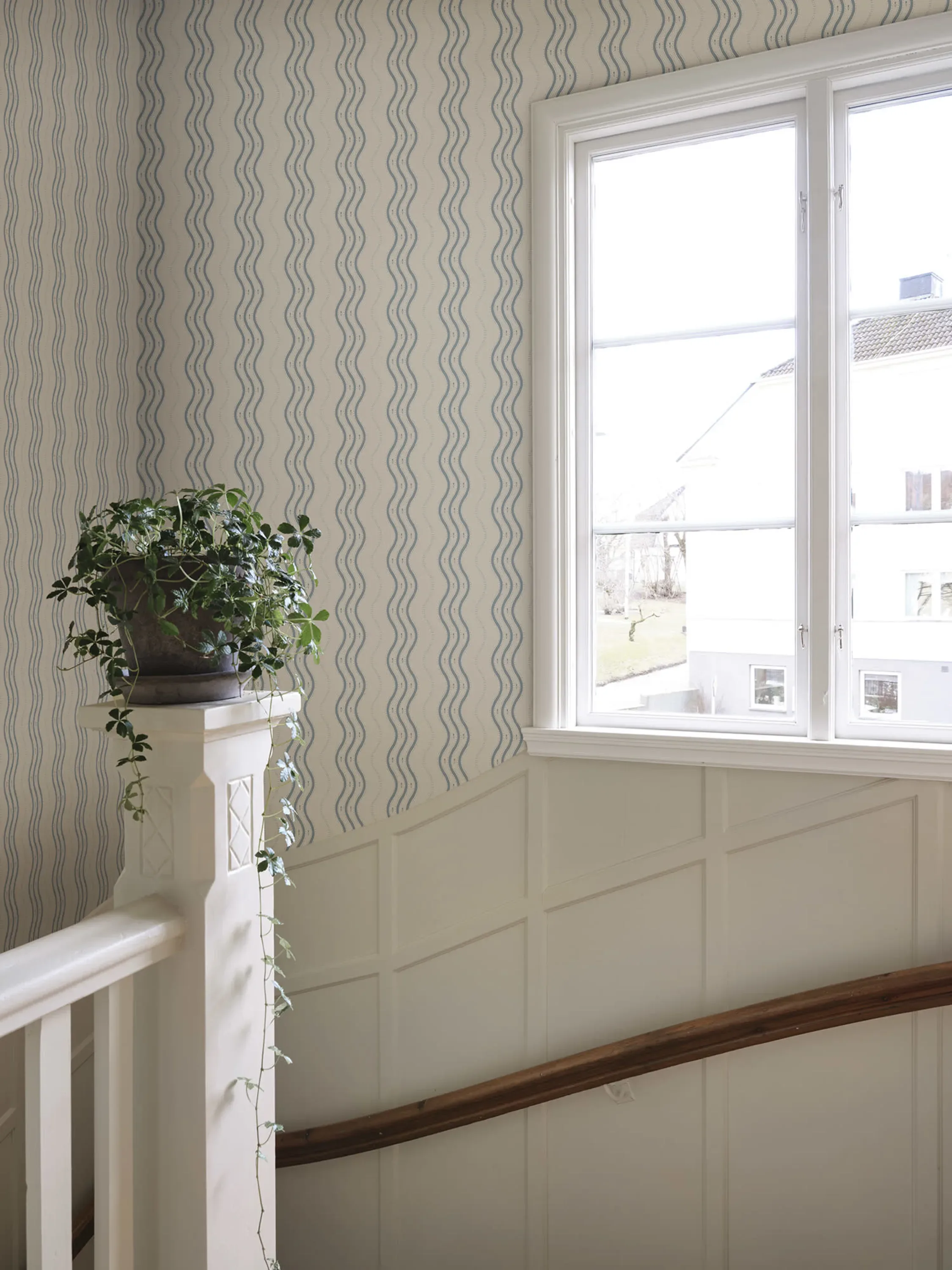 Sandberg Ben in Light Blue wallpaper (S10369)