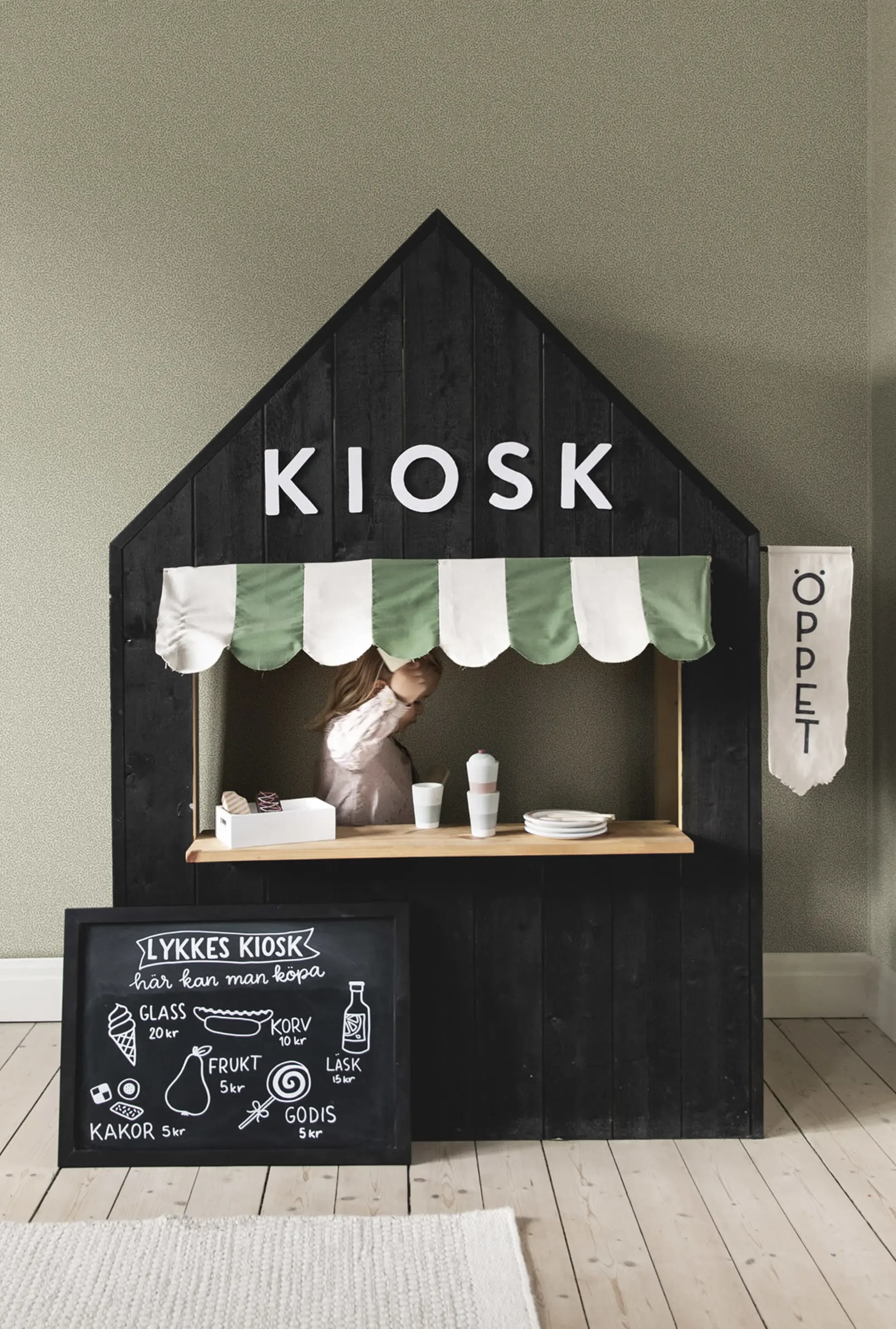 Sandberg Bladverk in Green wallpaper (S10310)