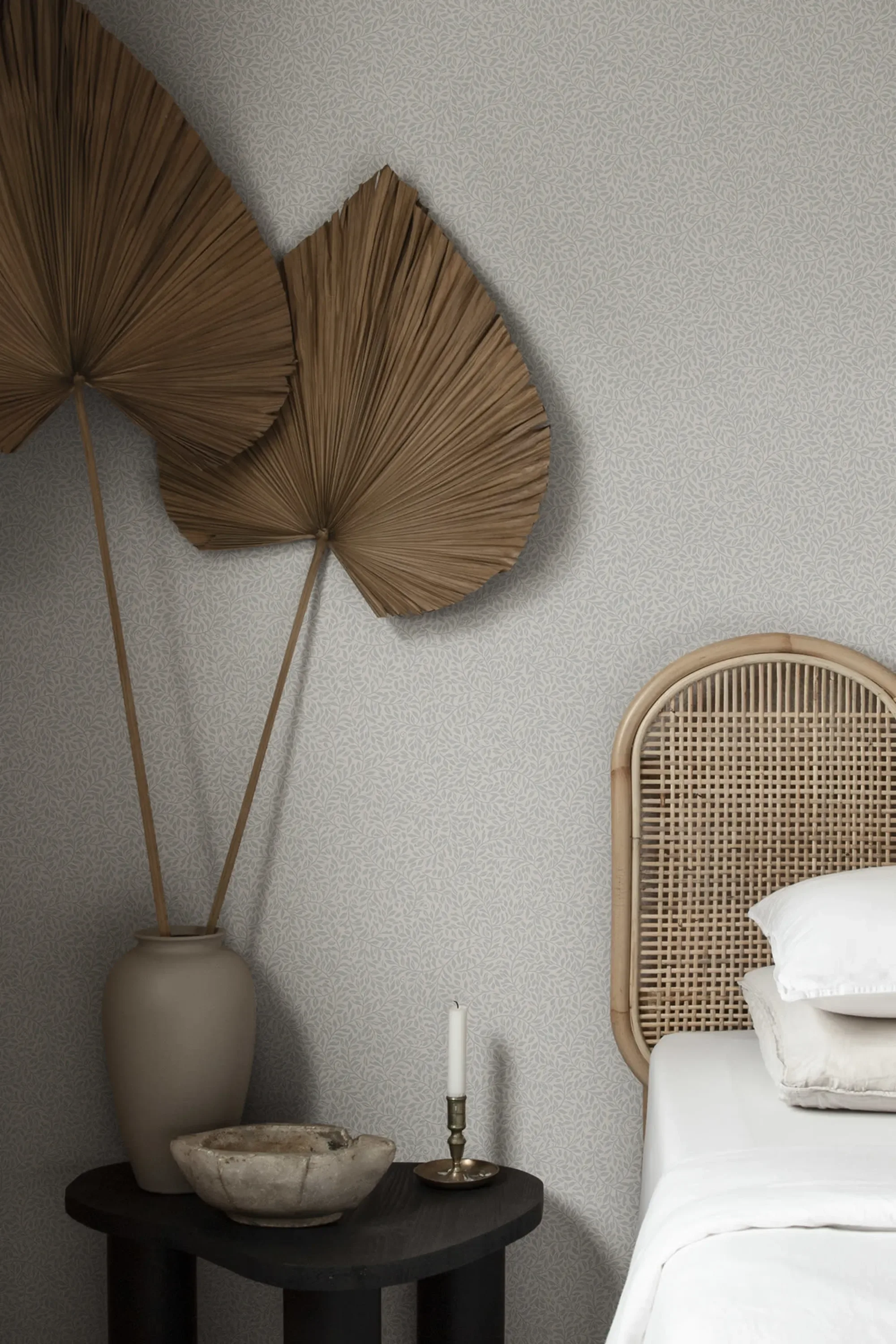 Sandberg Bladverk in Misty Blue wallpaper (S10311)