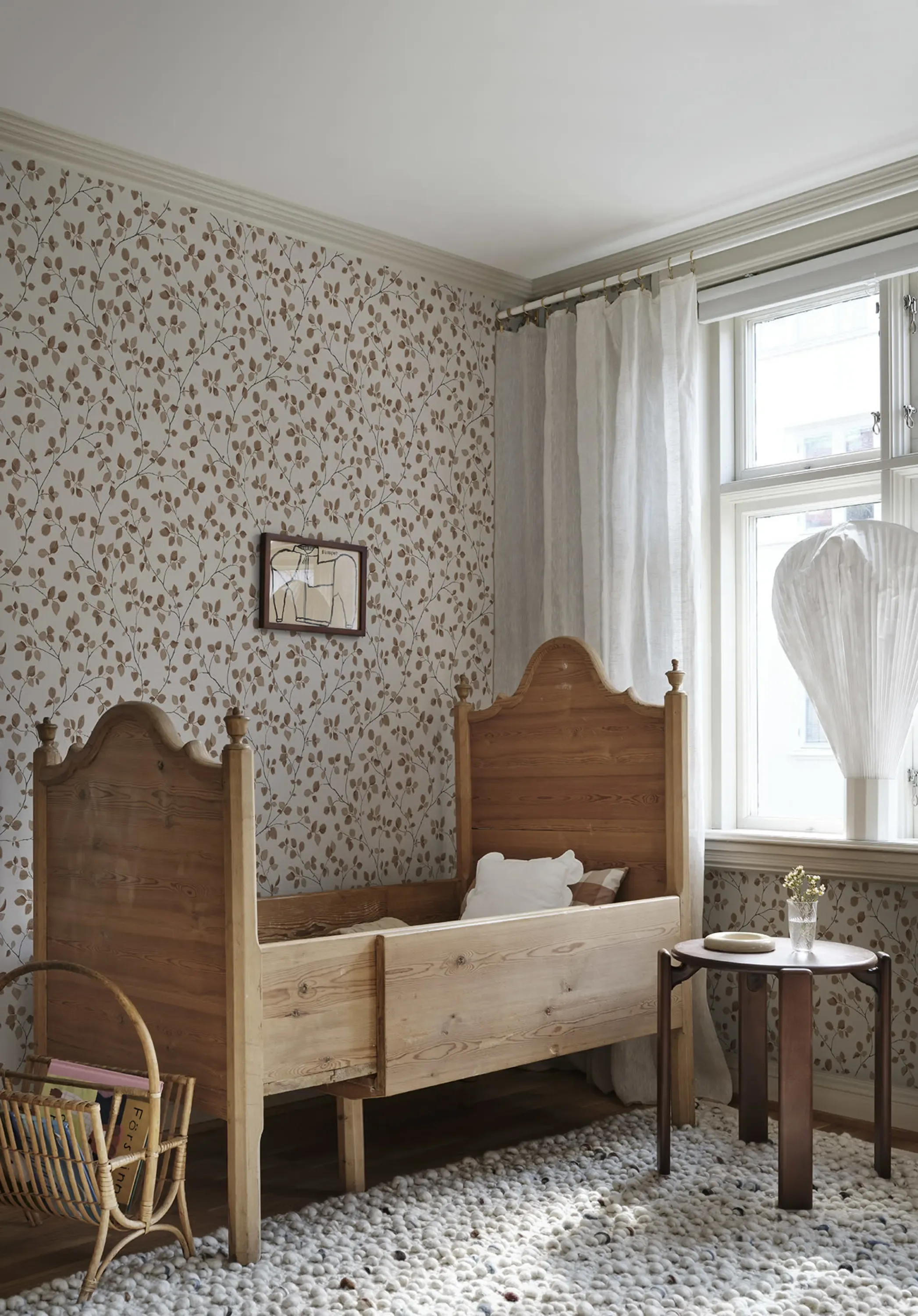 Sandberg Bokskog in Terracotta wallpaper (S10324)