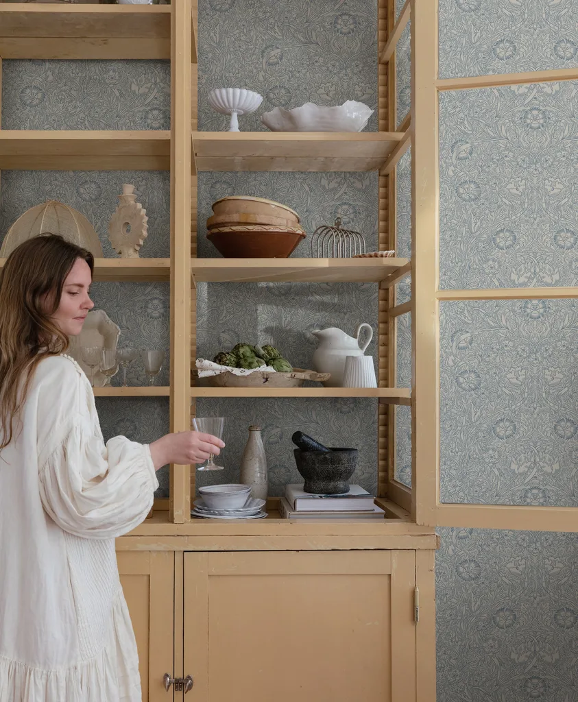 Sandberg Caroline in Indigo Blue wallpaper (S10227)
