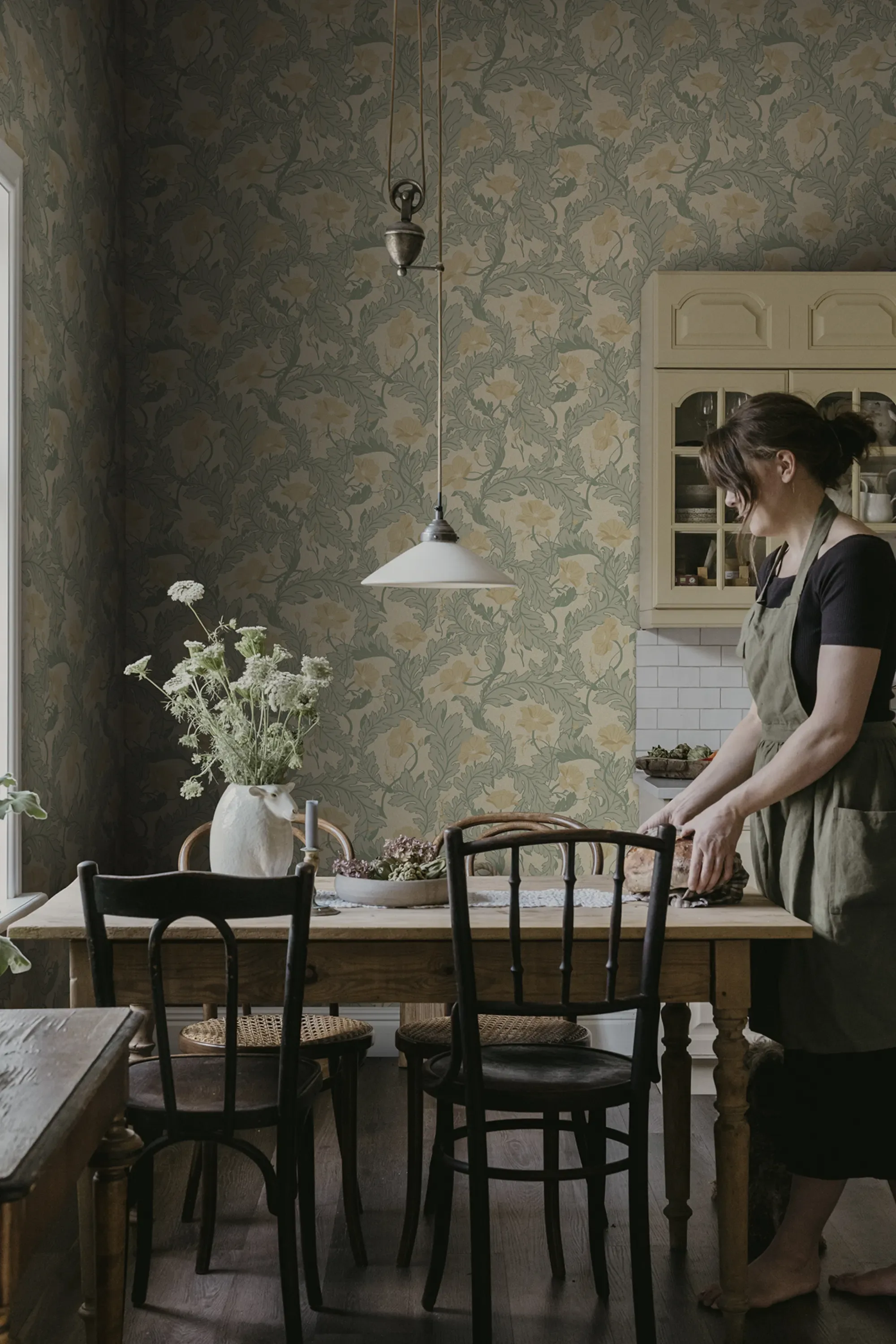 Sandberg Charlotta in Yellow wallpaper (S10560)