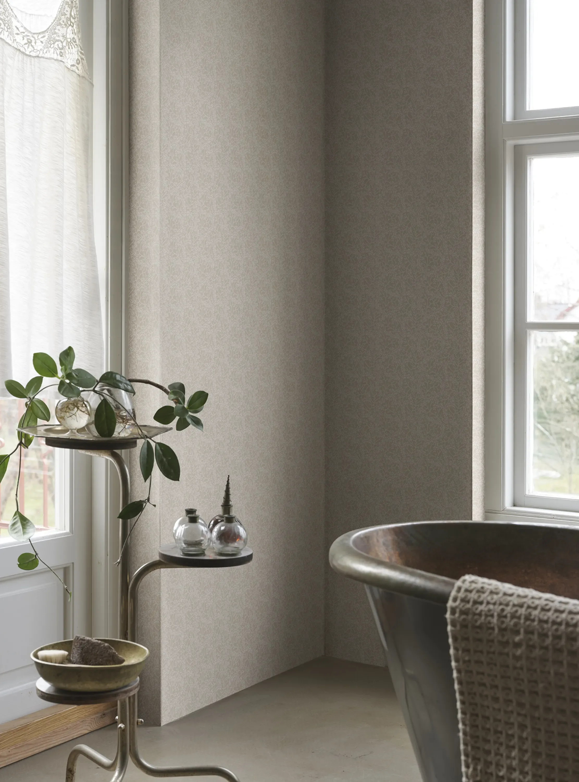 Sandberg Coral in Beige wallpaper (S10674)