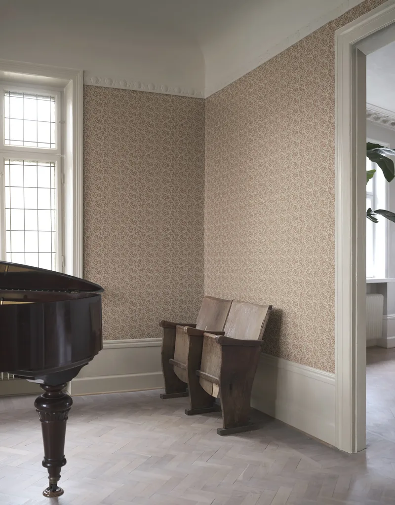 Sandberg Coral in Terracotta wallpaper (S10672)