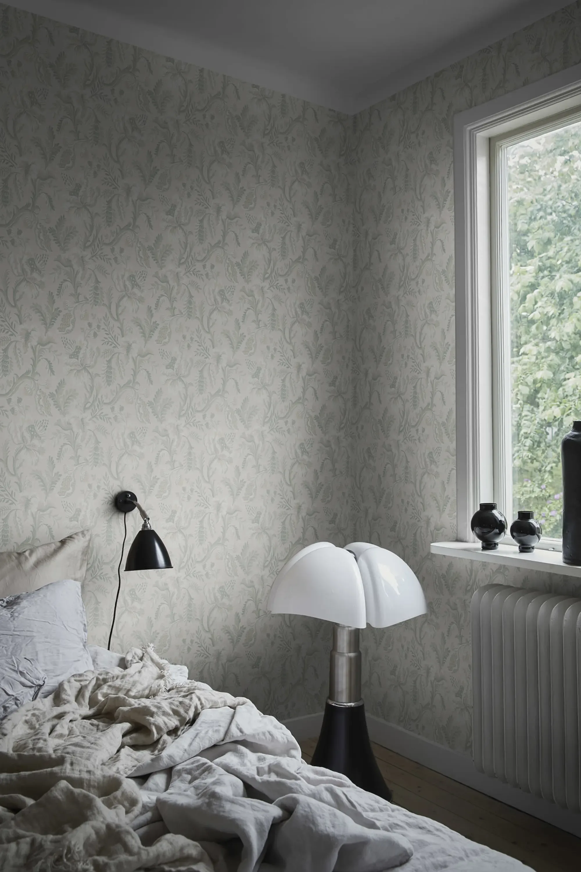 Sandberg Daphne in Pastel wallpaper (S10241)
