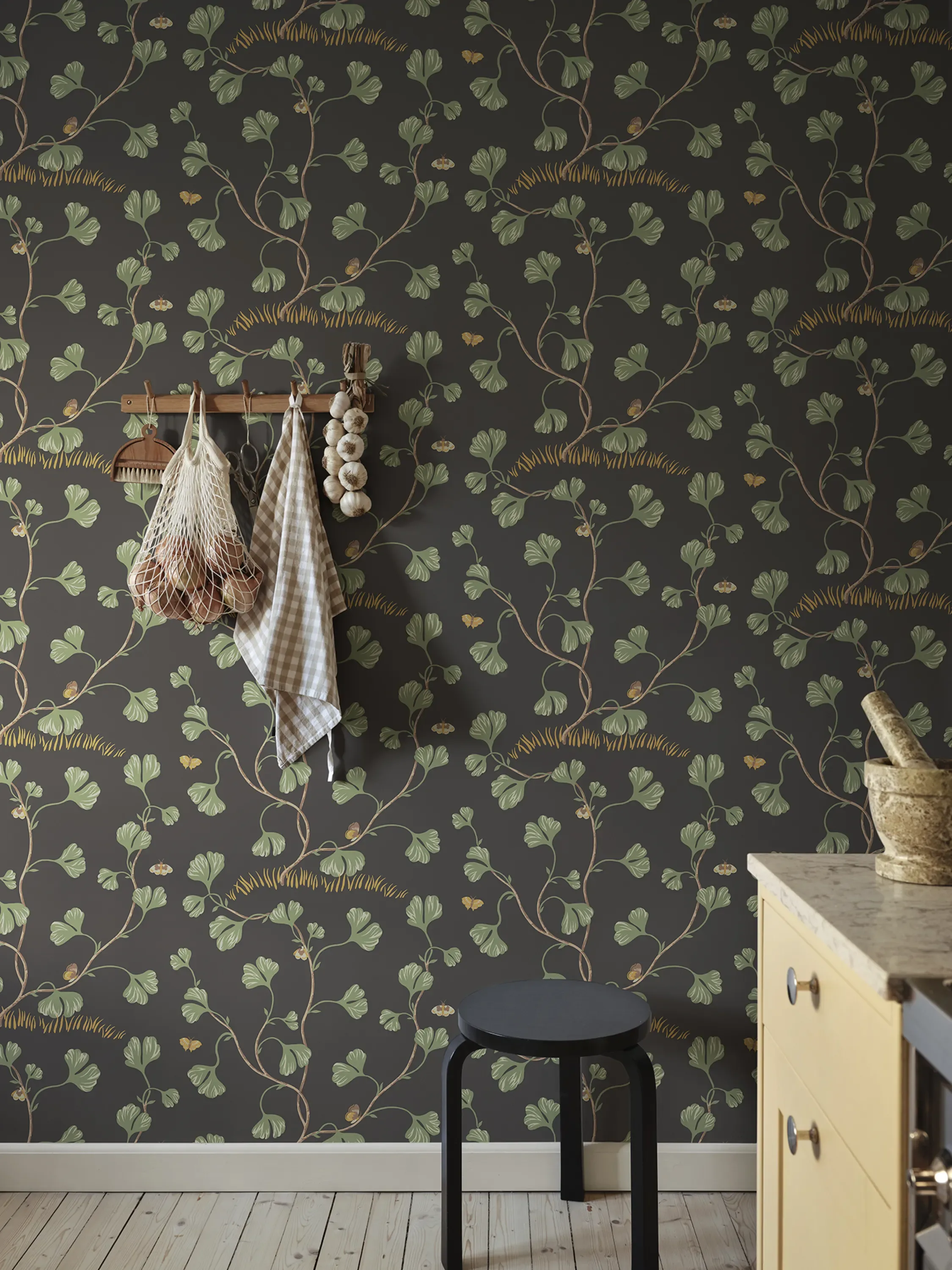 Sandberg Ebba in Charcoal wallpaper (S10619)