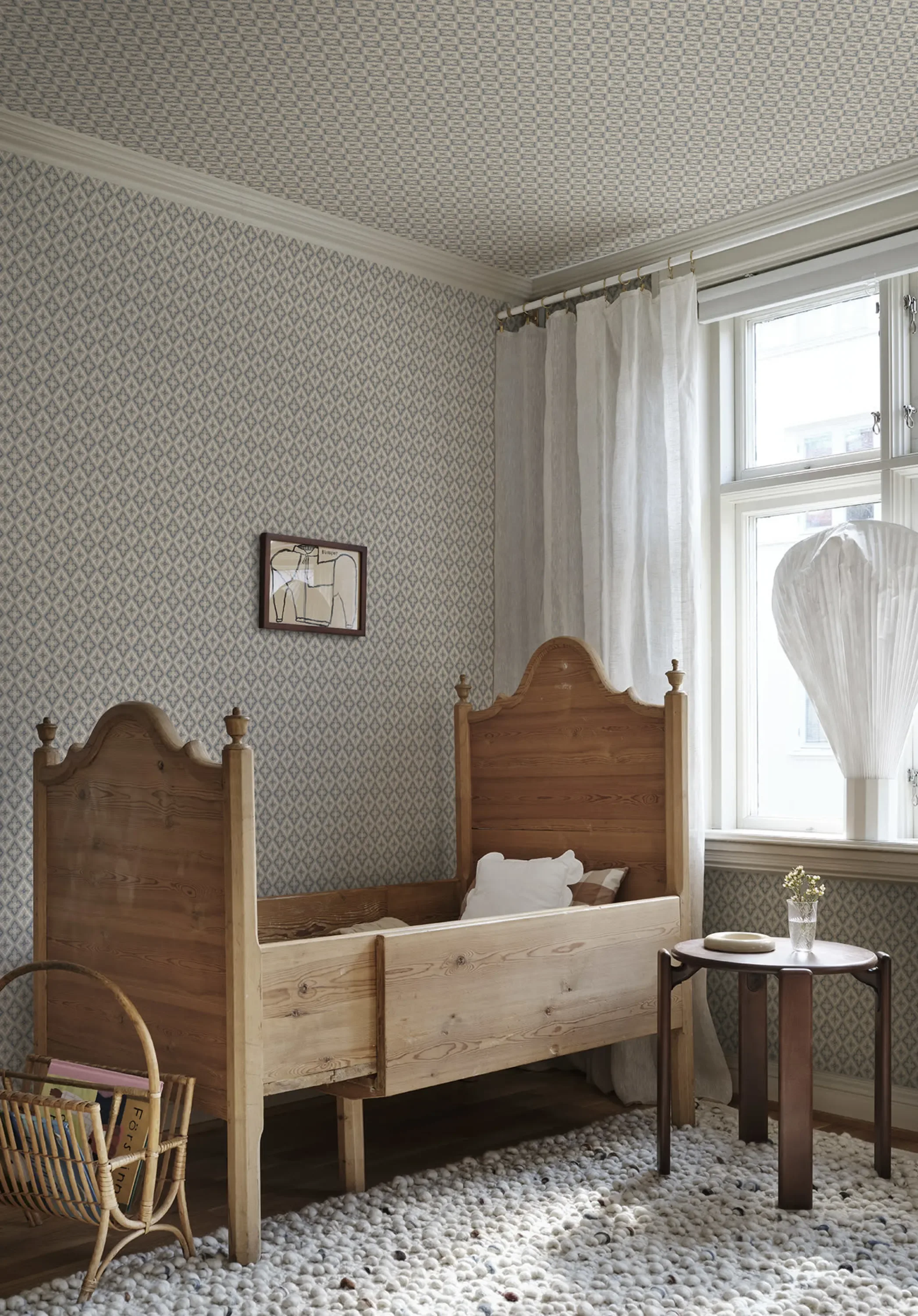 Sandberg Edvin in Indigo Blue wallpaper (S10456)