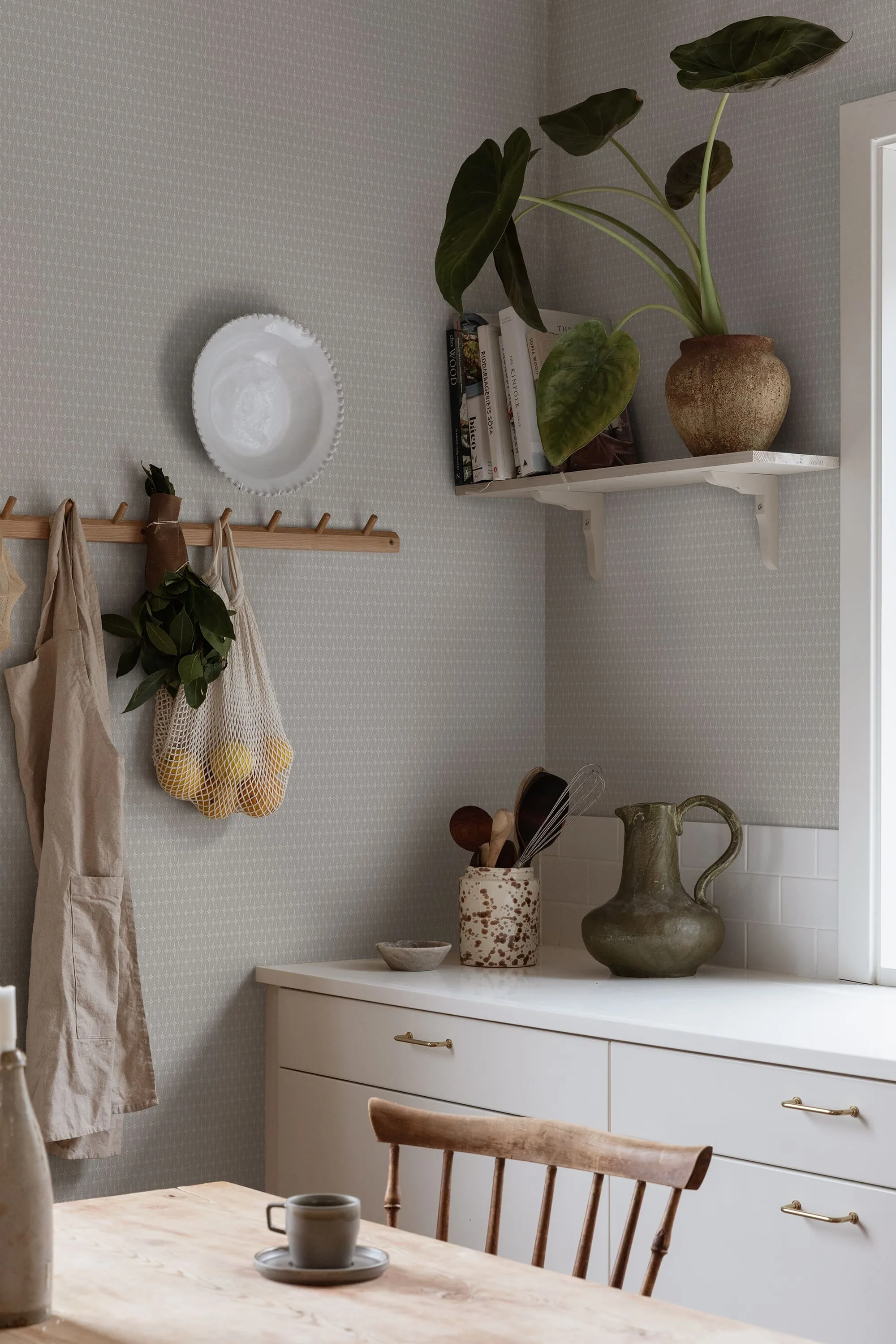 Sandberg Einar in Gray wallpaper (702-31)