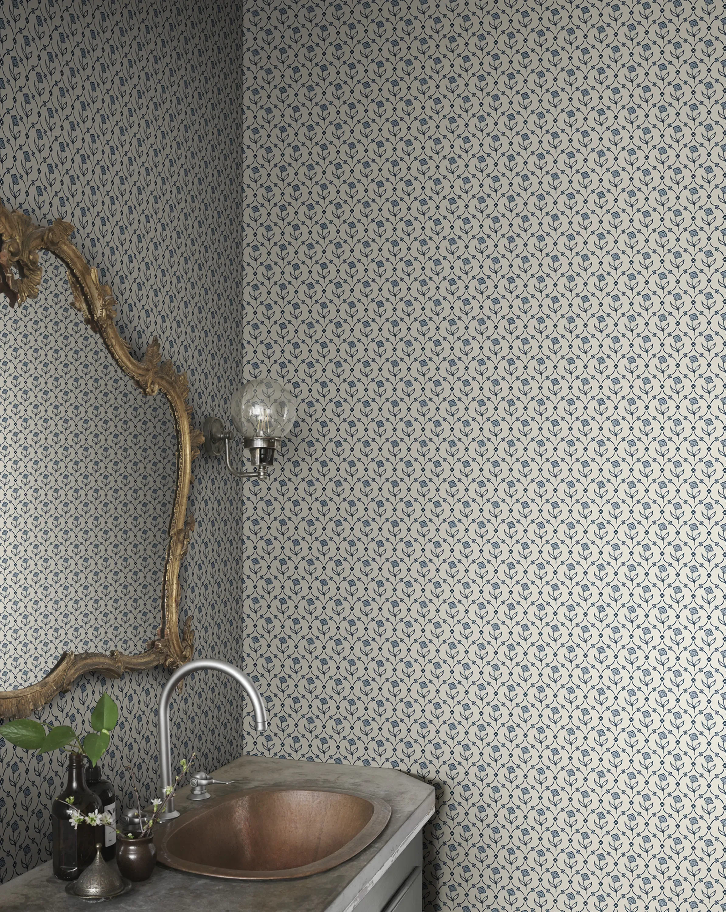 Sandberg Elena in Blue wallpaper (S10669)