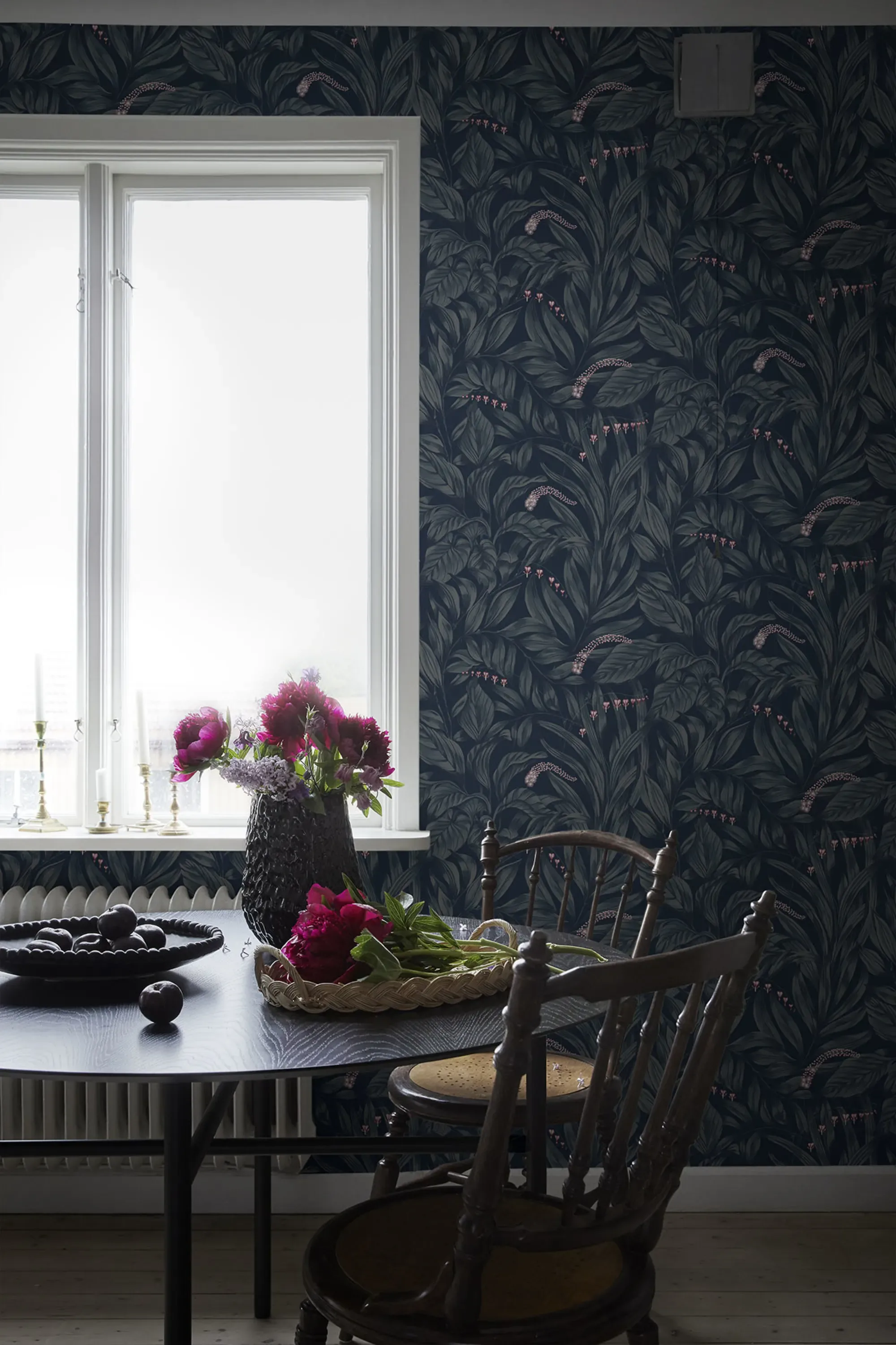 Sandberg Elin in Midnight Blue wallpaper (837-96)