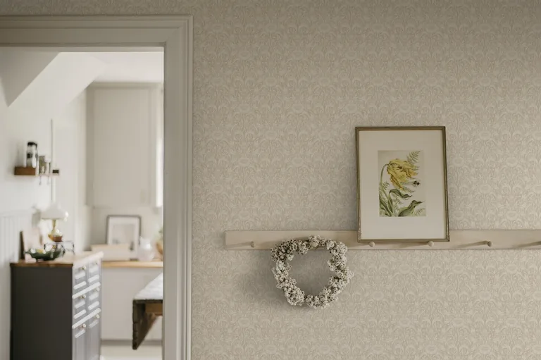 Sandberg Emil in Beige wallpaper (S10570)