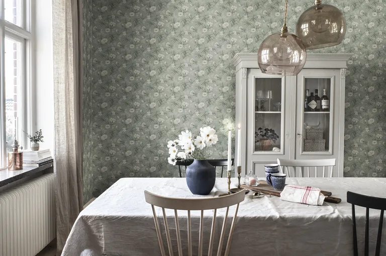 Sandberg Emilie in Garden Green wallpaper (832-38)